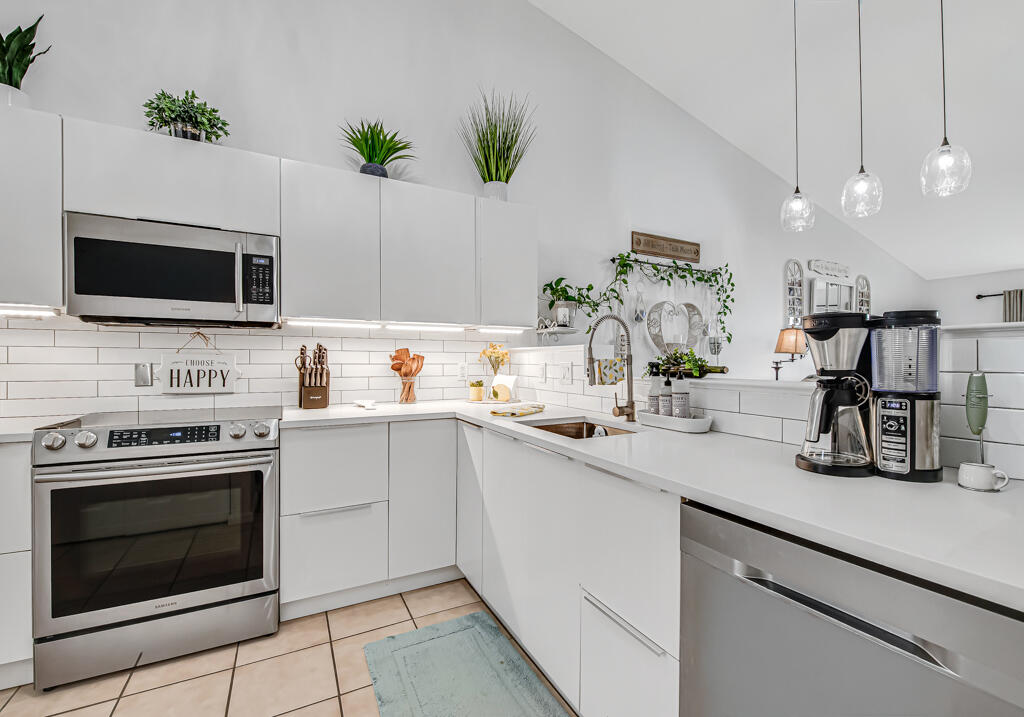 8429 Long Bay Property Photo 47