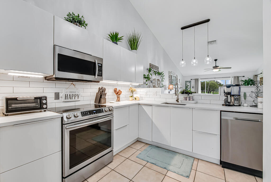 8429 Long Bay Property Photo 48
