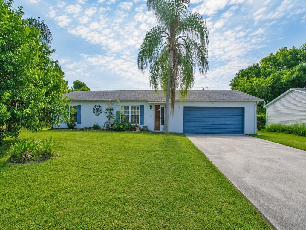 689 Caballero Avenue Se Property Photo 1