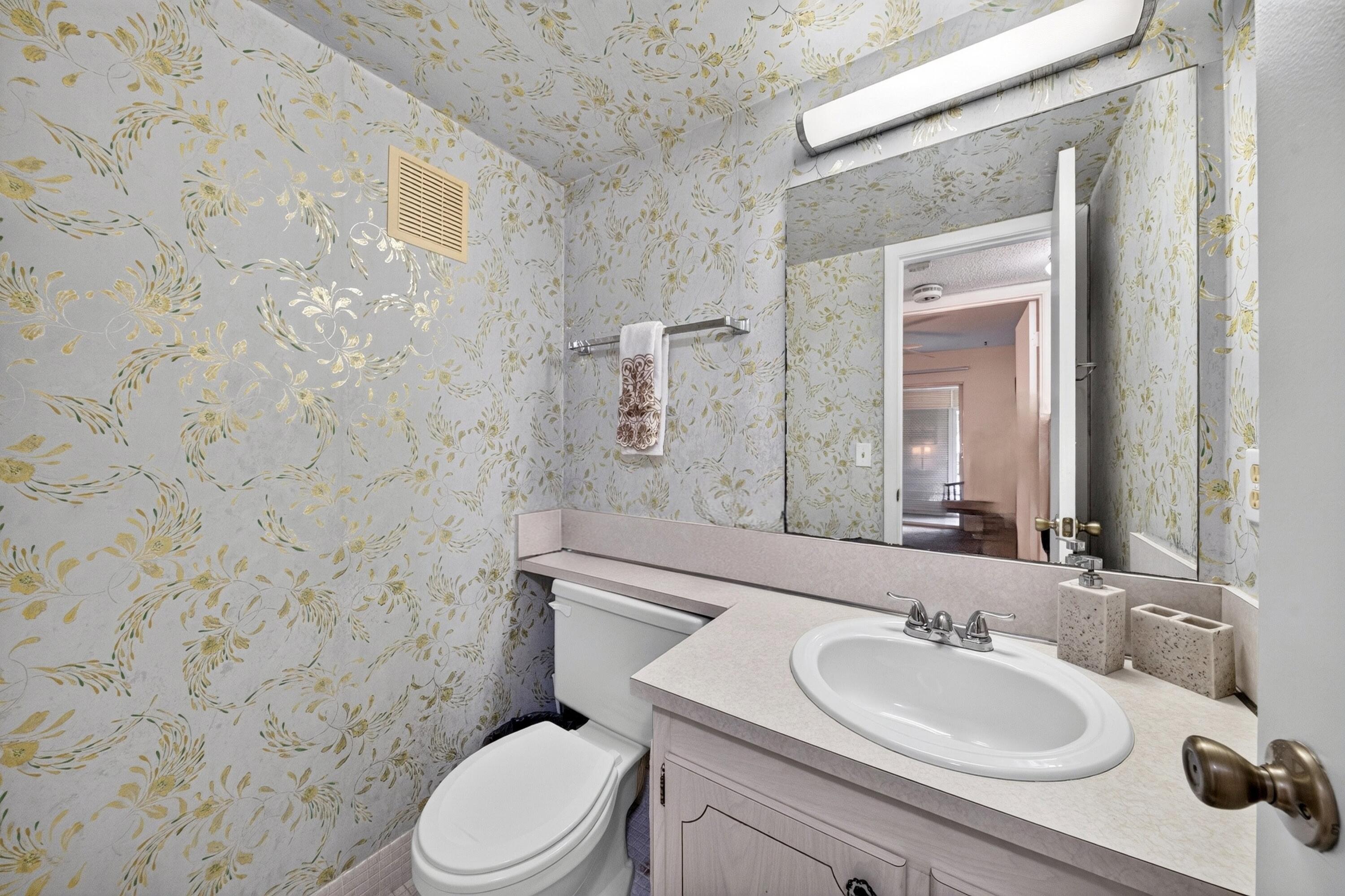 64 Upminster C 64 Property Photo 18