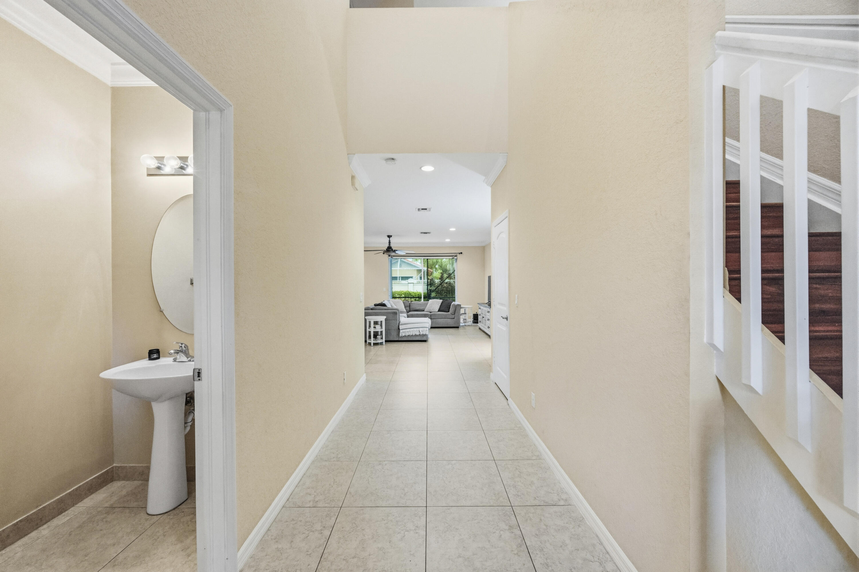 8462 Lyons Ranches Road Property Photo 3