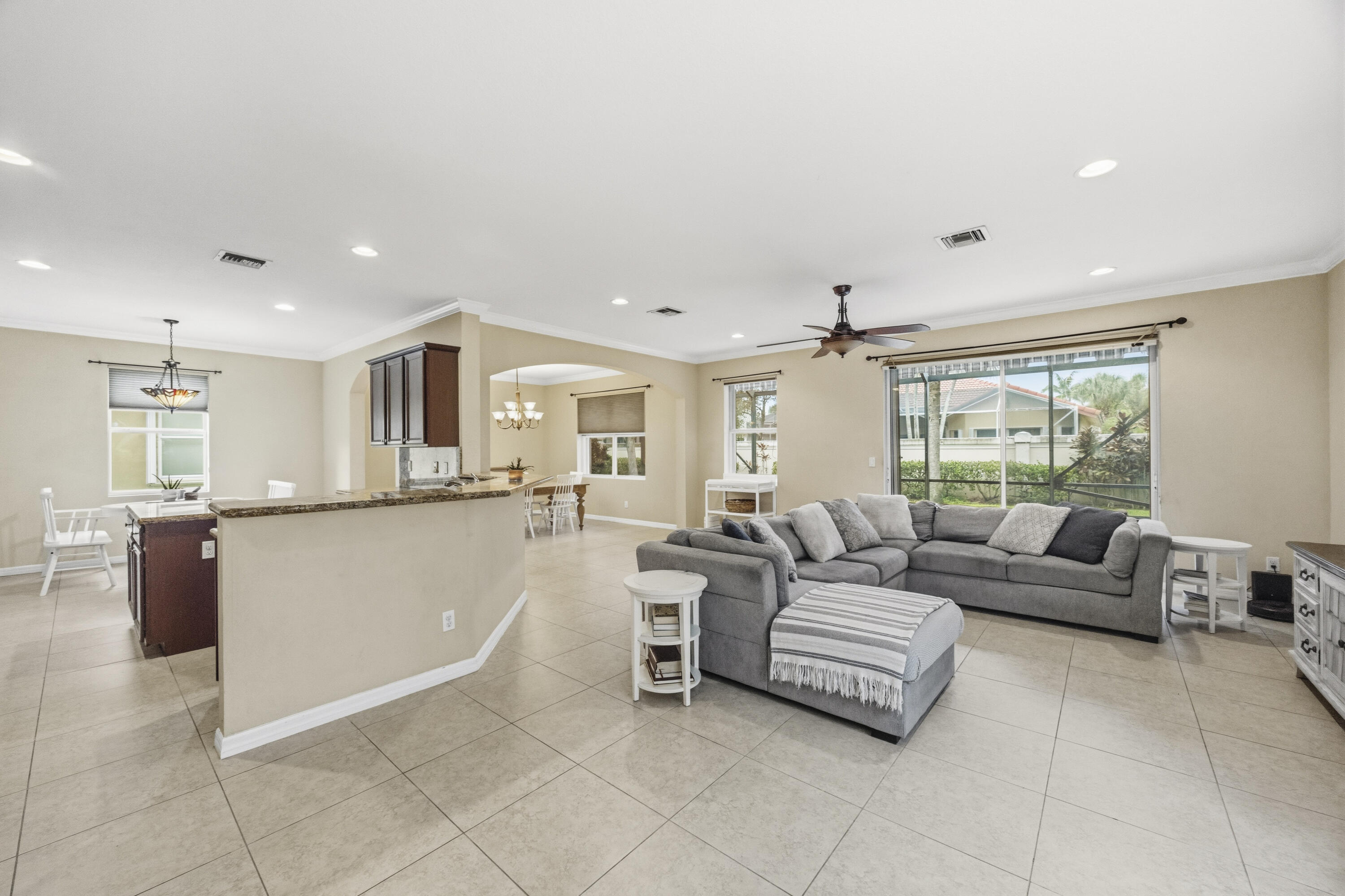 8462 Lyons Ranches Road Property Photo 4