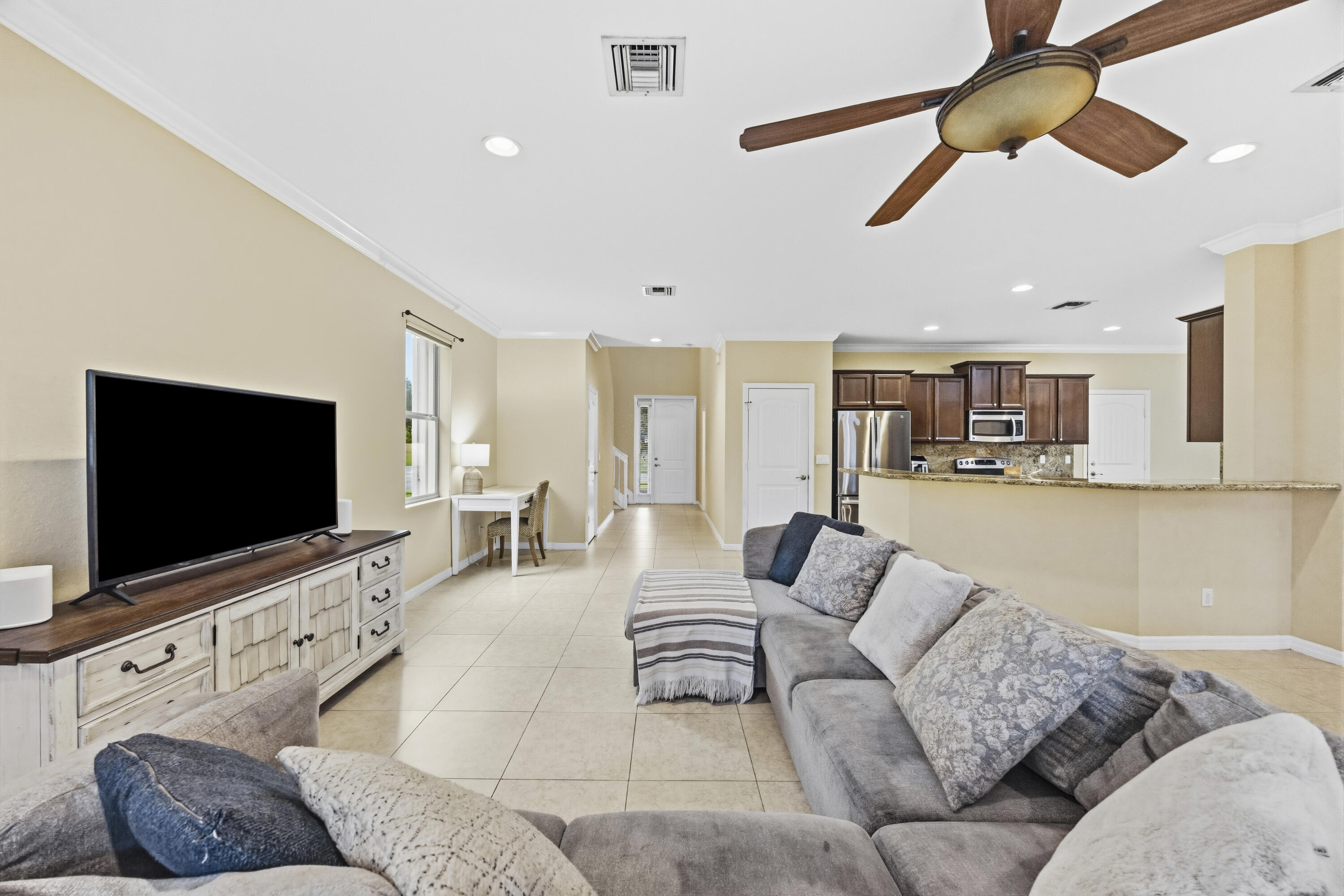 8462 Lyons Ranches Road Property Photo 6