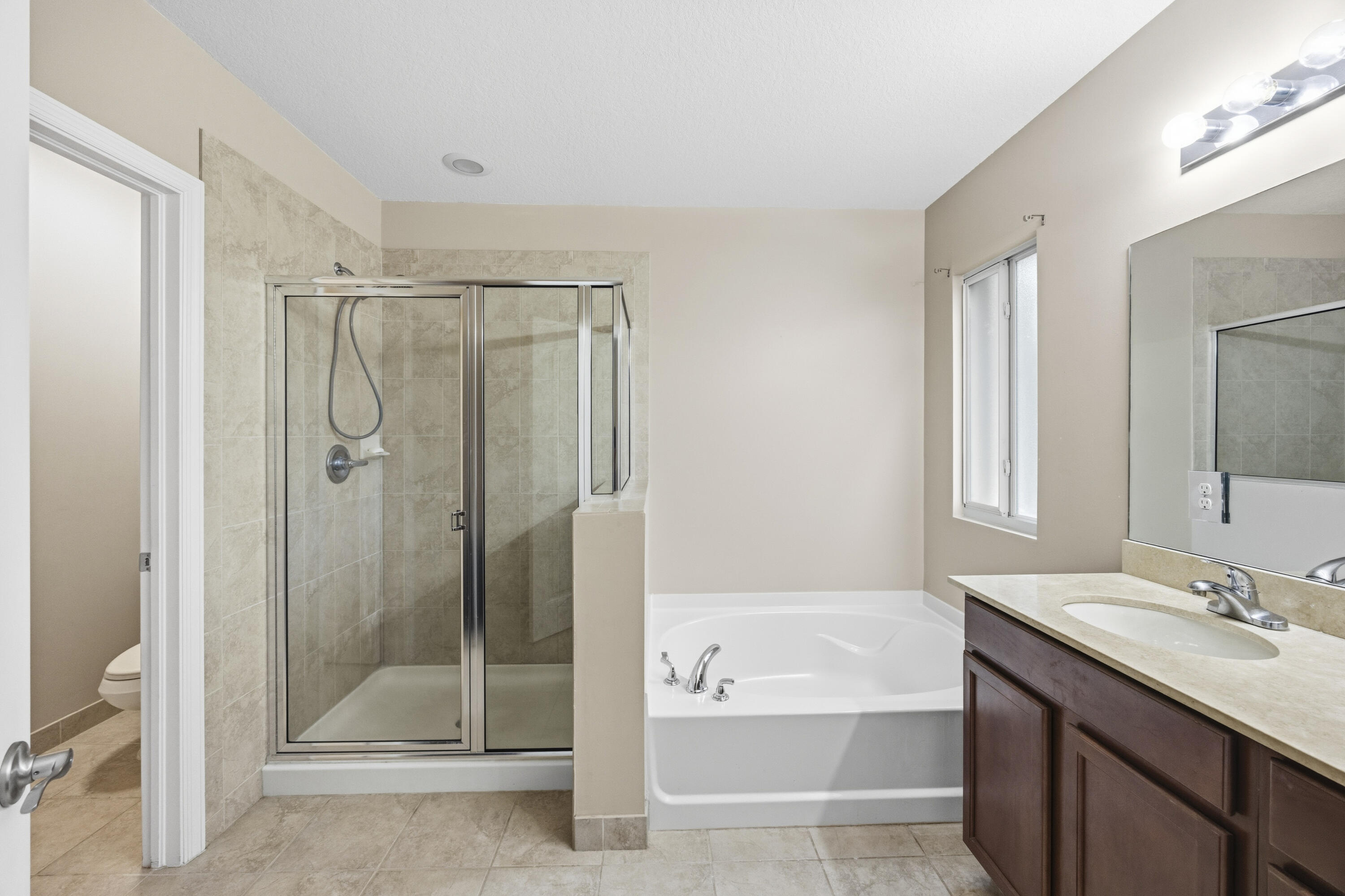 8462 Lyons Ranches Road Property Photo 17