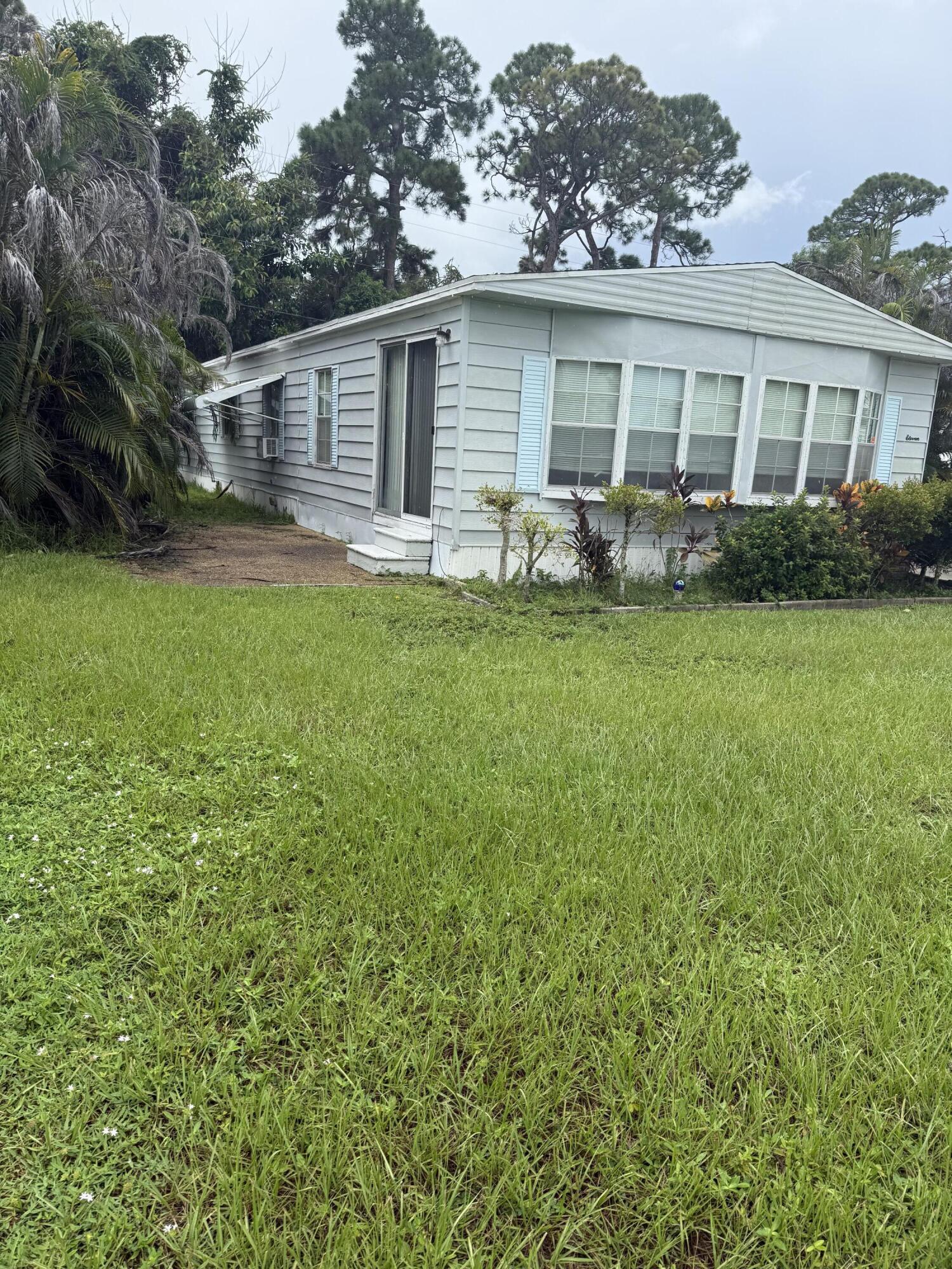 11 Se La Mesa Property Photo 4