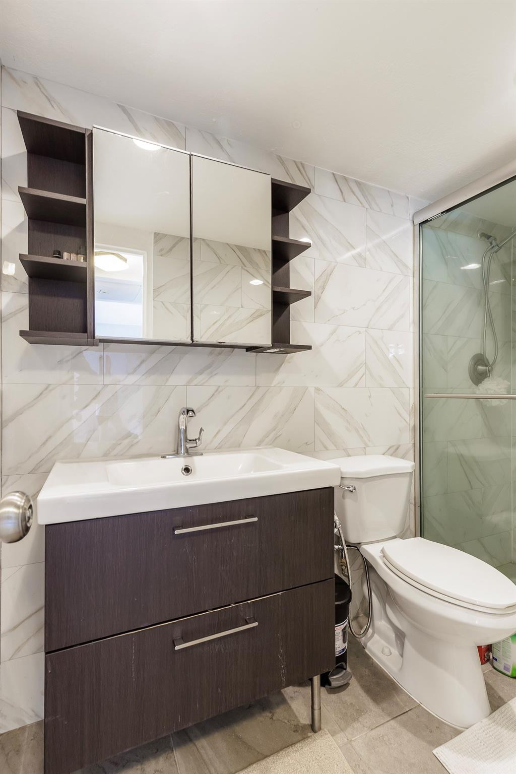 3801 S Ocean Drive 10s Property Photo 10