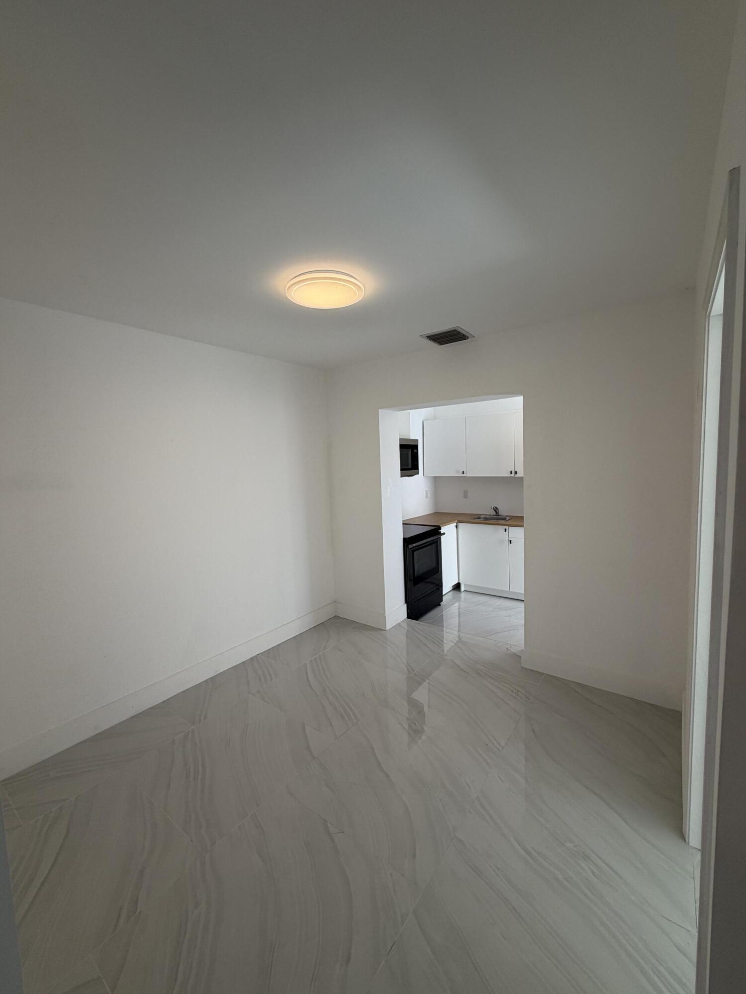 8211 Biscayne Boulevard 3 Property Photo 6