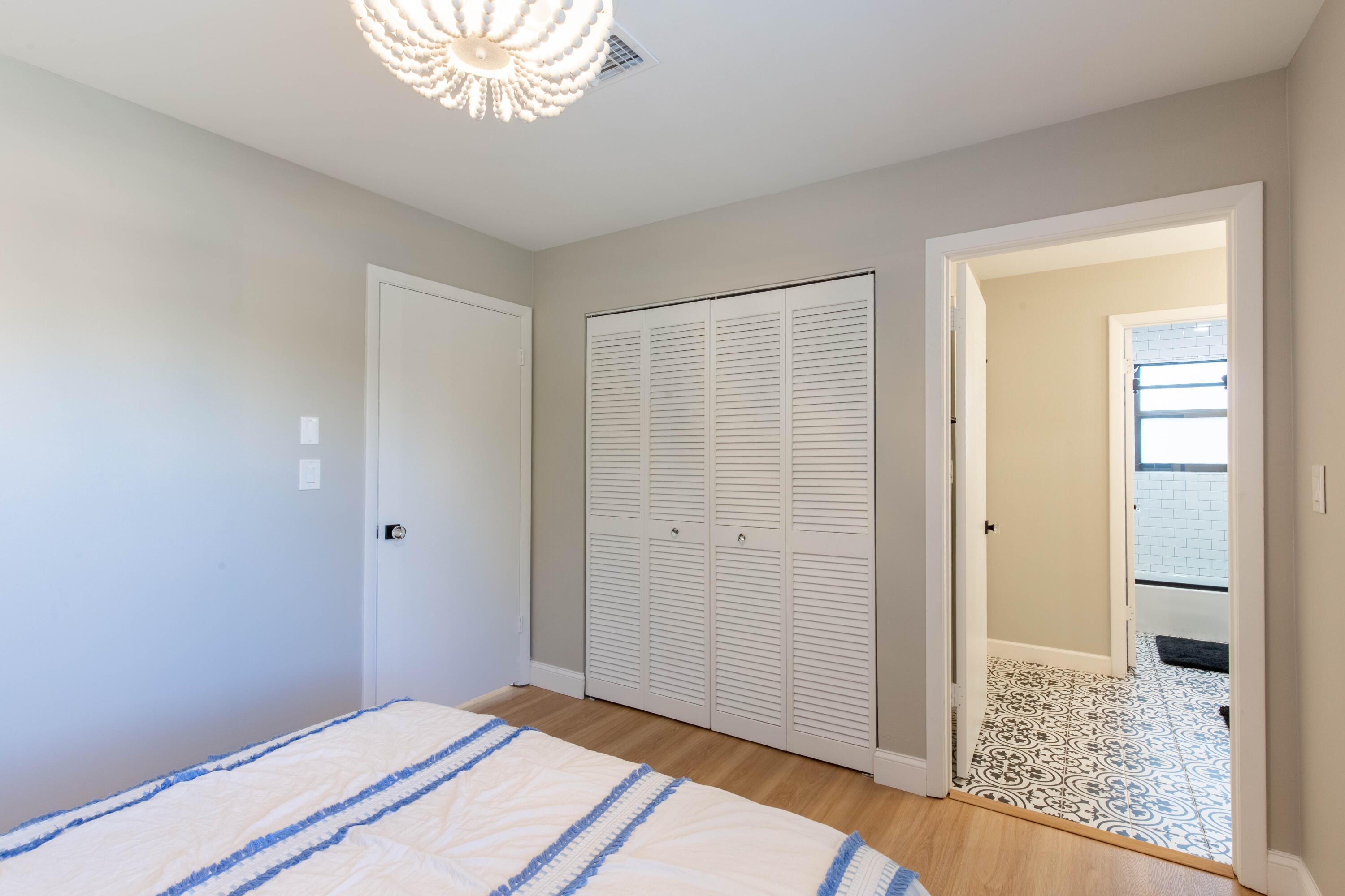 2478 Bedford Mews Drive Property Photo 13