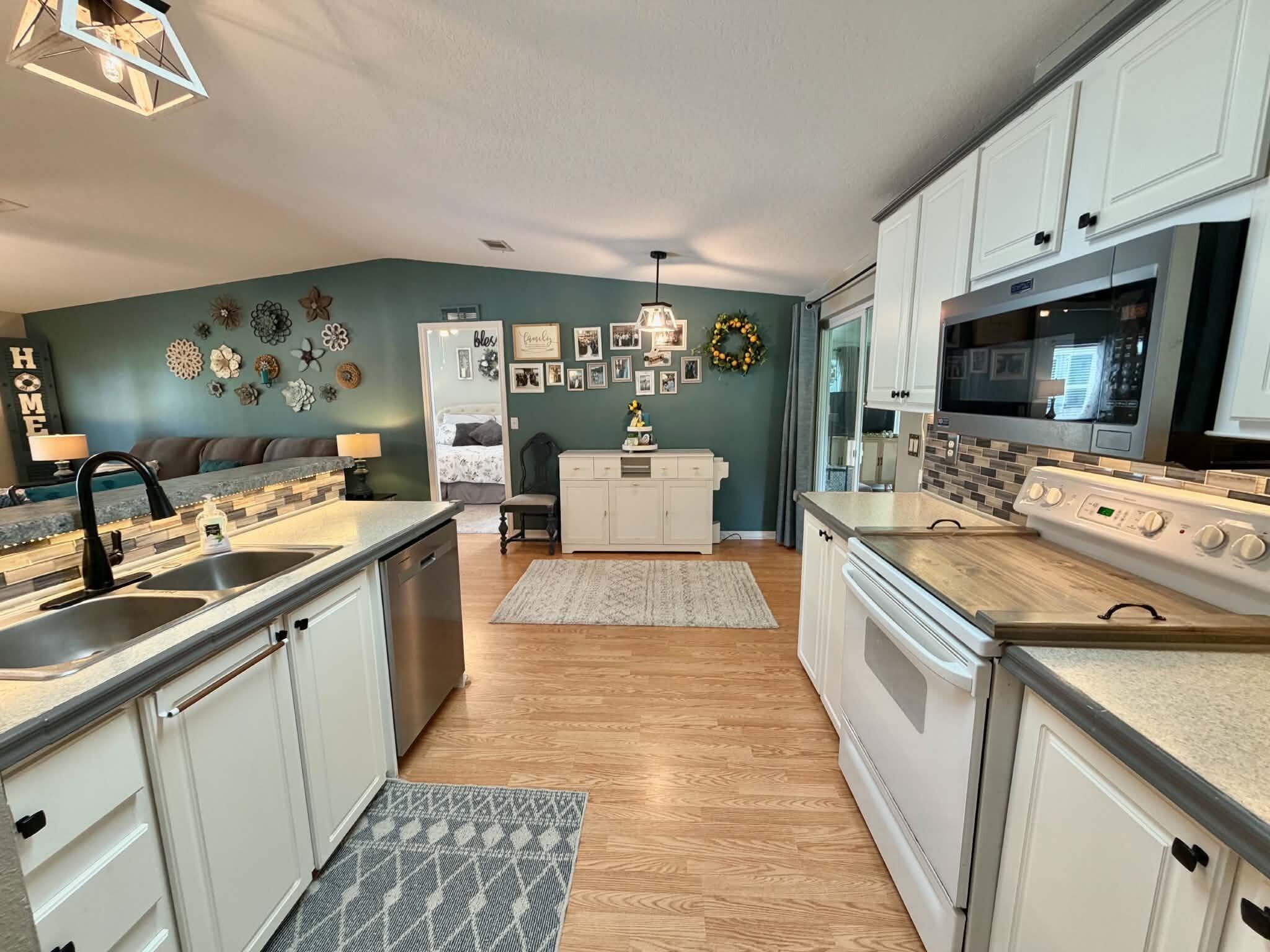 2804 Nine Iron Drive Property Photo 14