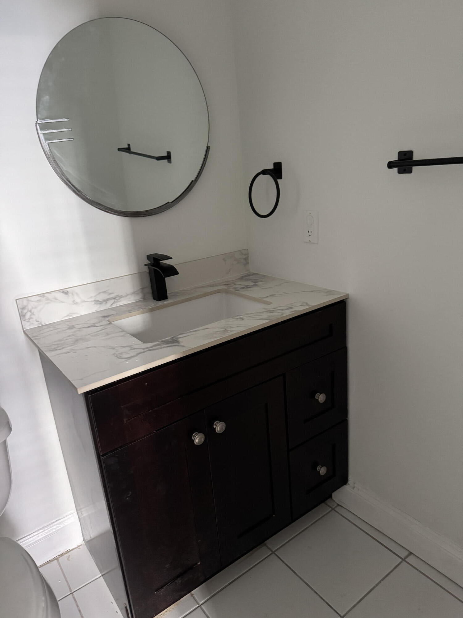 3001 S Ocean Drive Property Photo 9