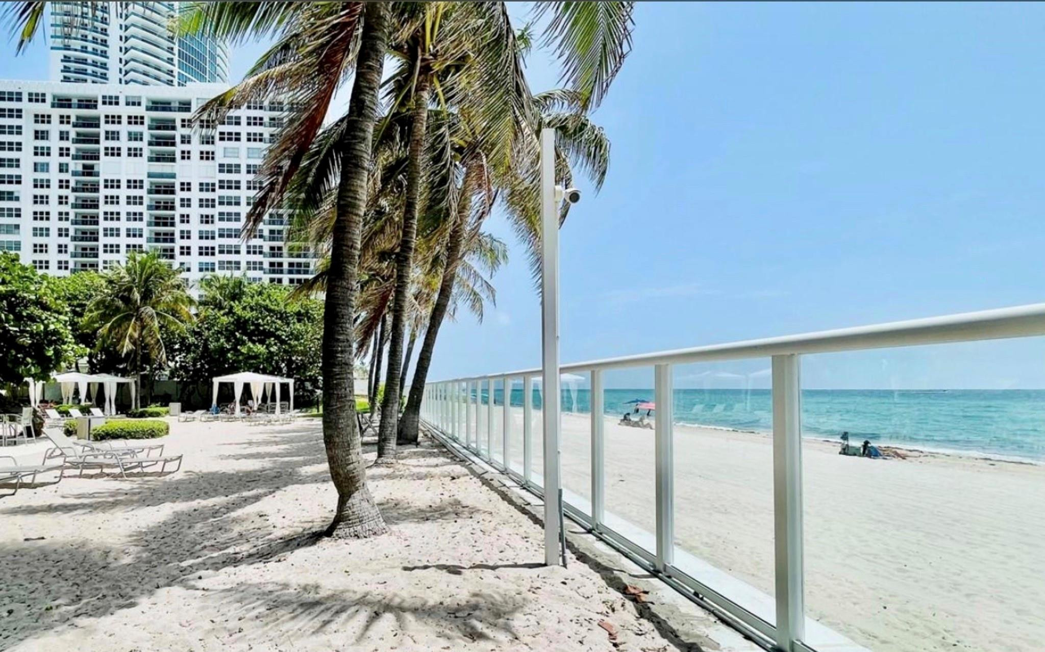 3001 S Ocean Drive Property Photo 11