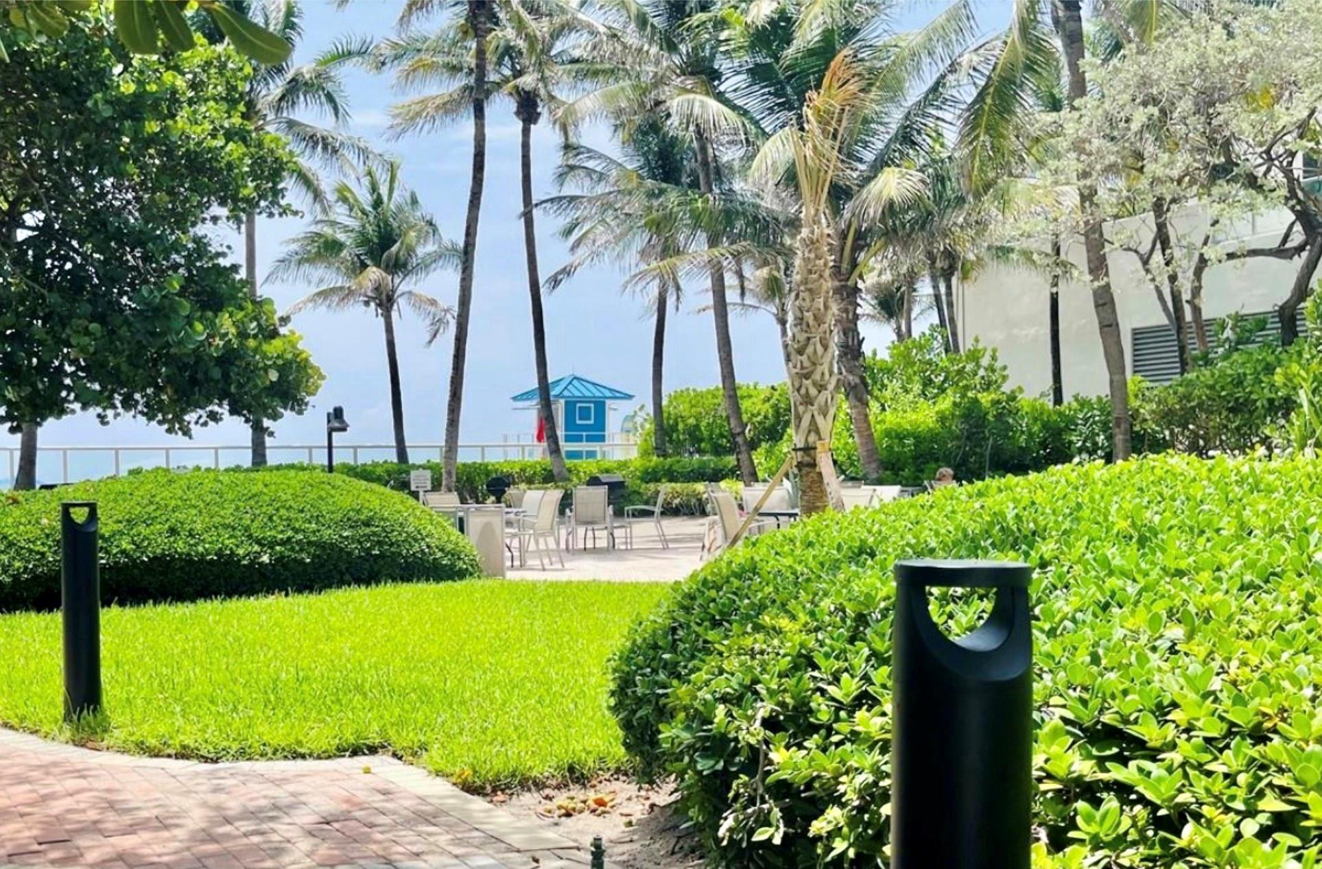 3001 S Ocean Drive Property Photo 12