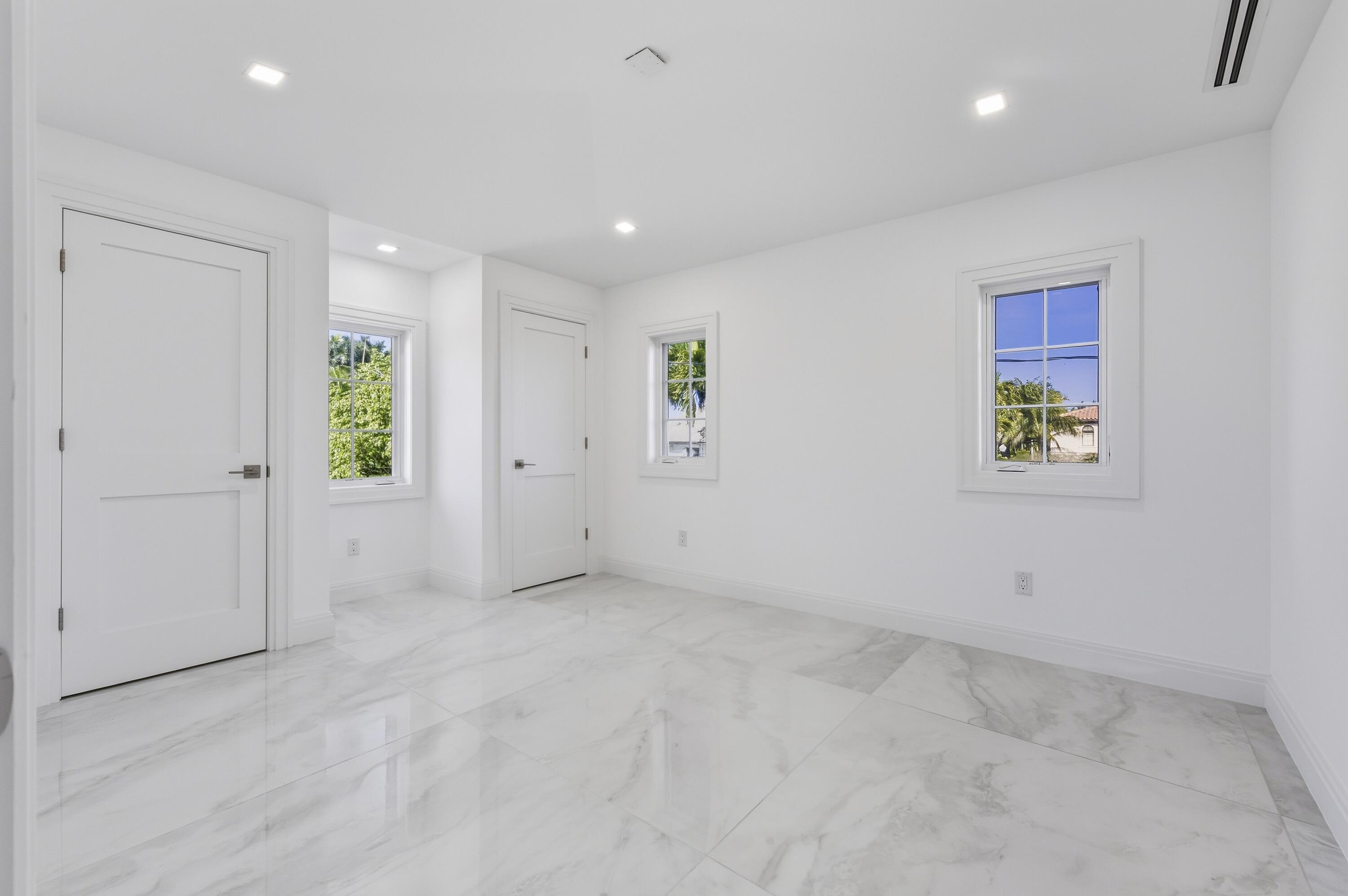 259 Oleander Avenue Property Photo 19
