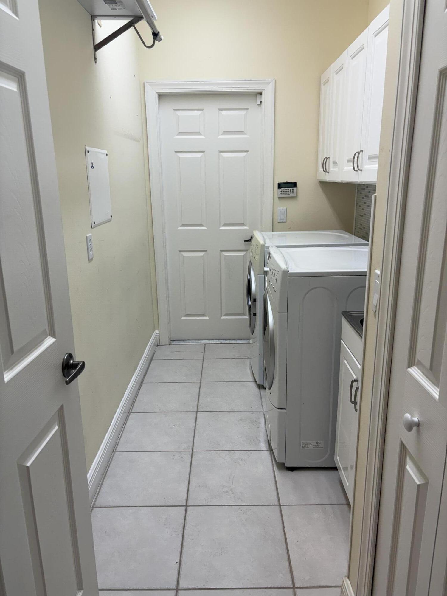 8828 Bally Bunion Road Property Photo 4