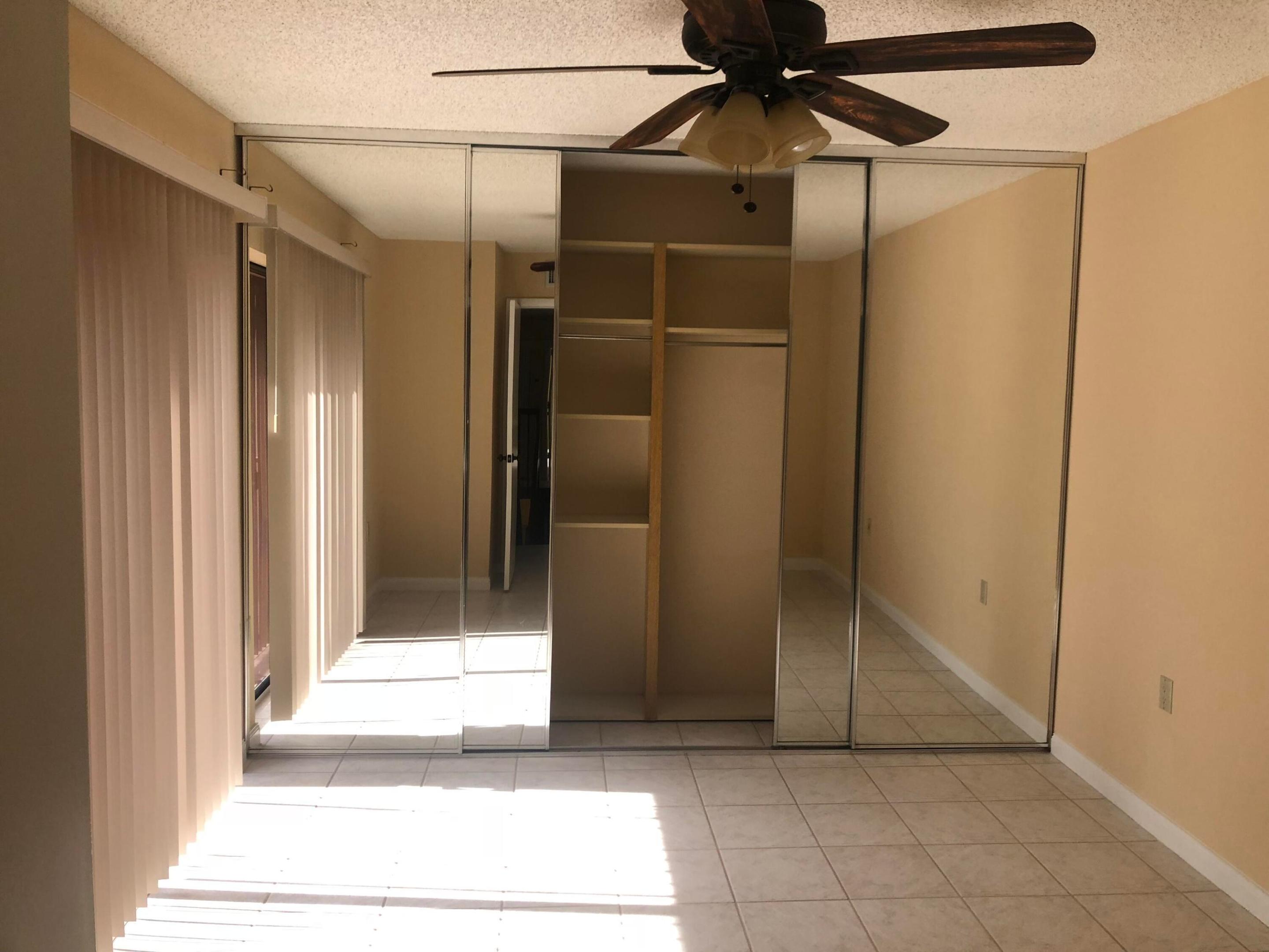 8008 80th Way Property Photo 6