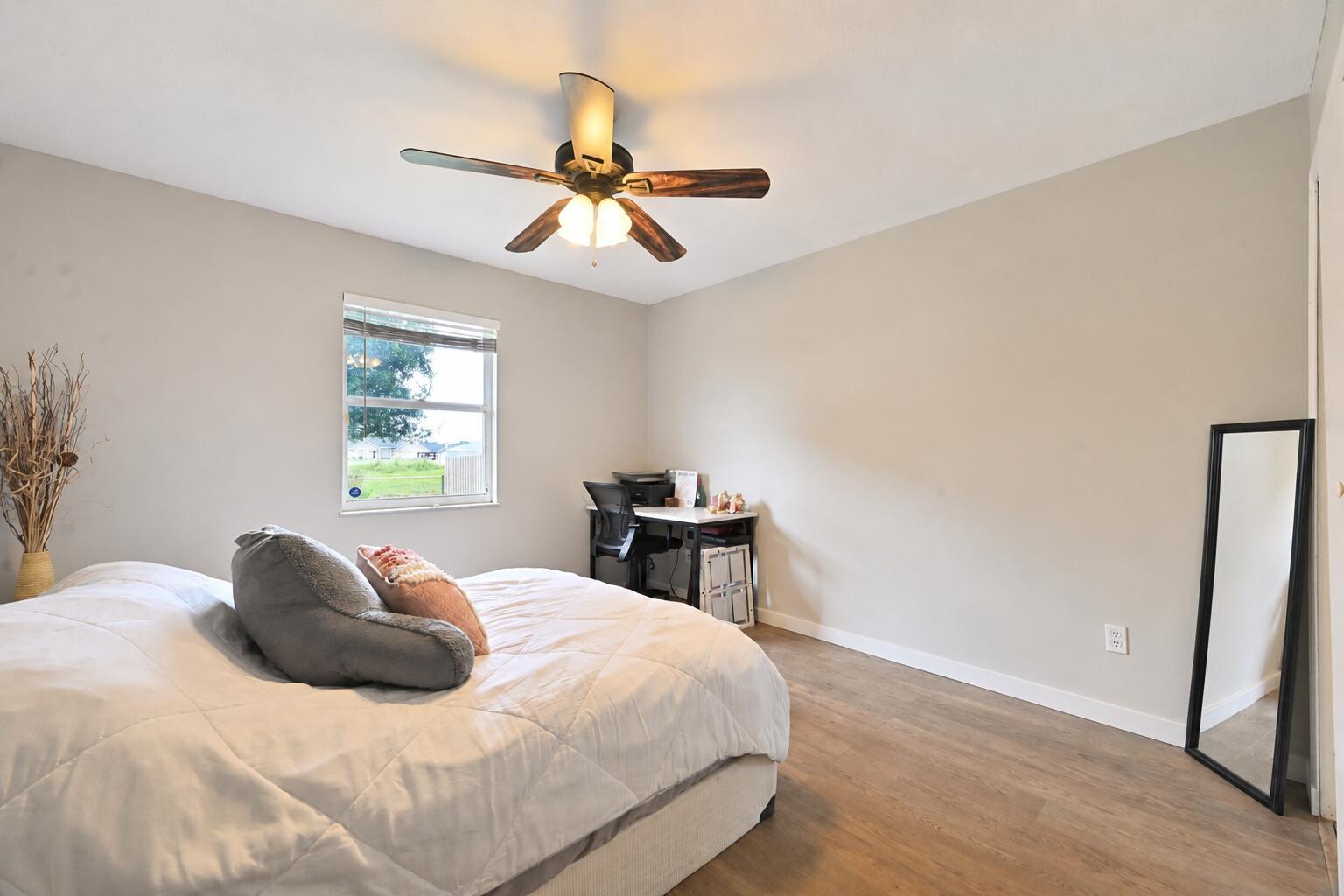 1755 Sw Castinet Lane Property Photo 19