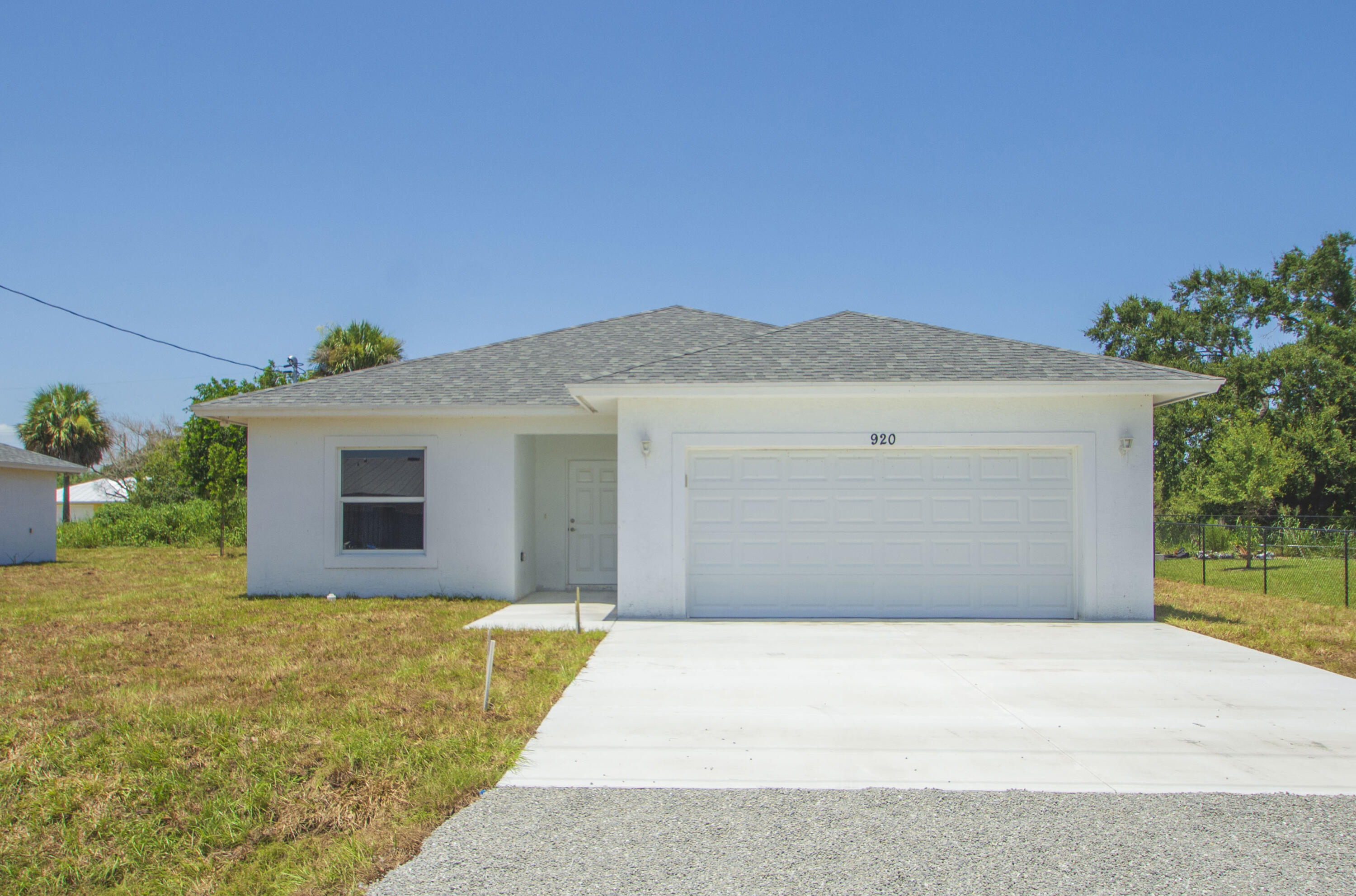 926 7th Property Photo 1