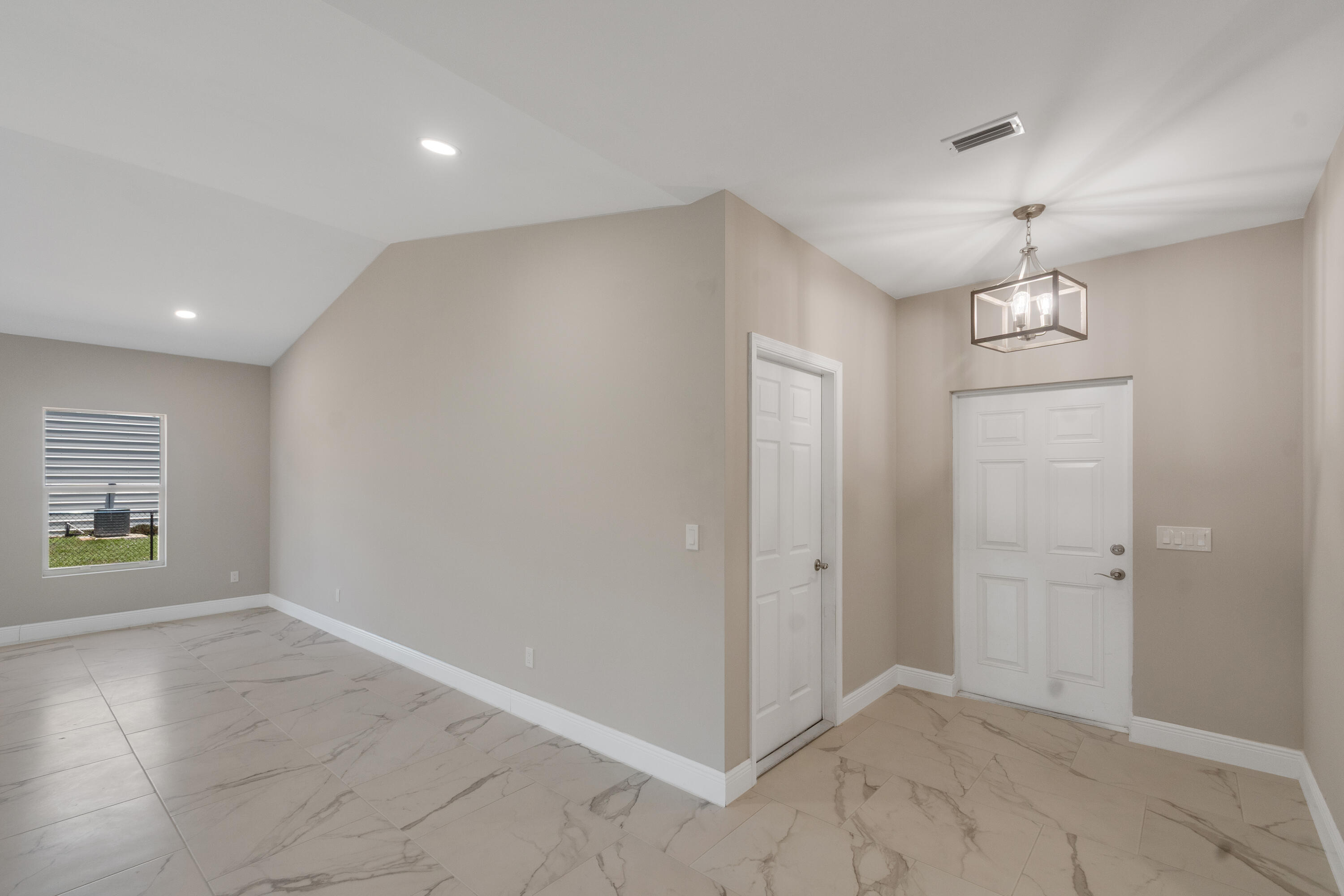 926 7th Property Photo 31