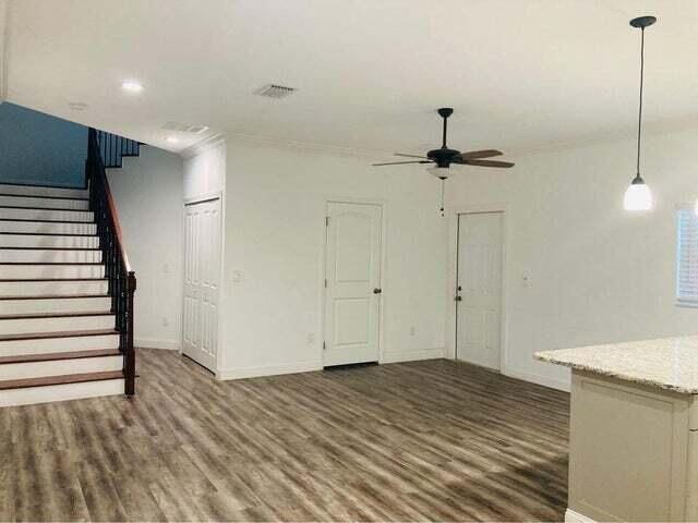 2301 Sw Barber Lane Property Photo 3