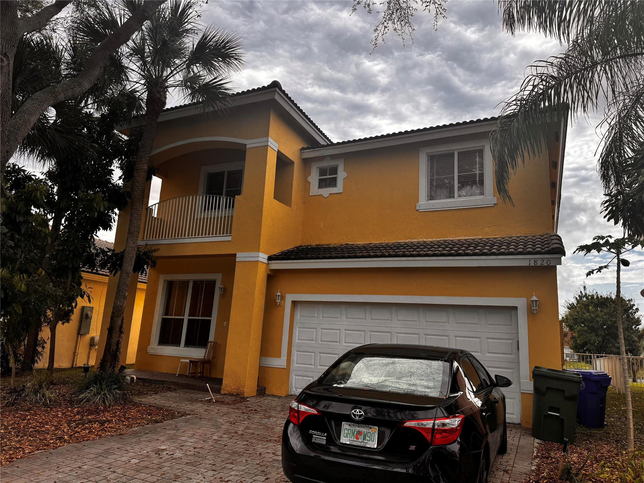1820 Nw 78th Avenue Property Photo 3