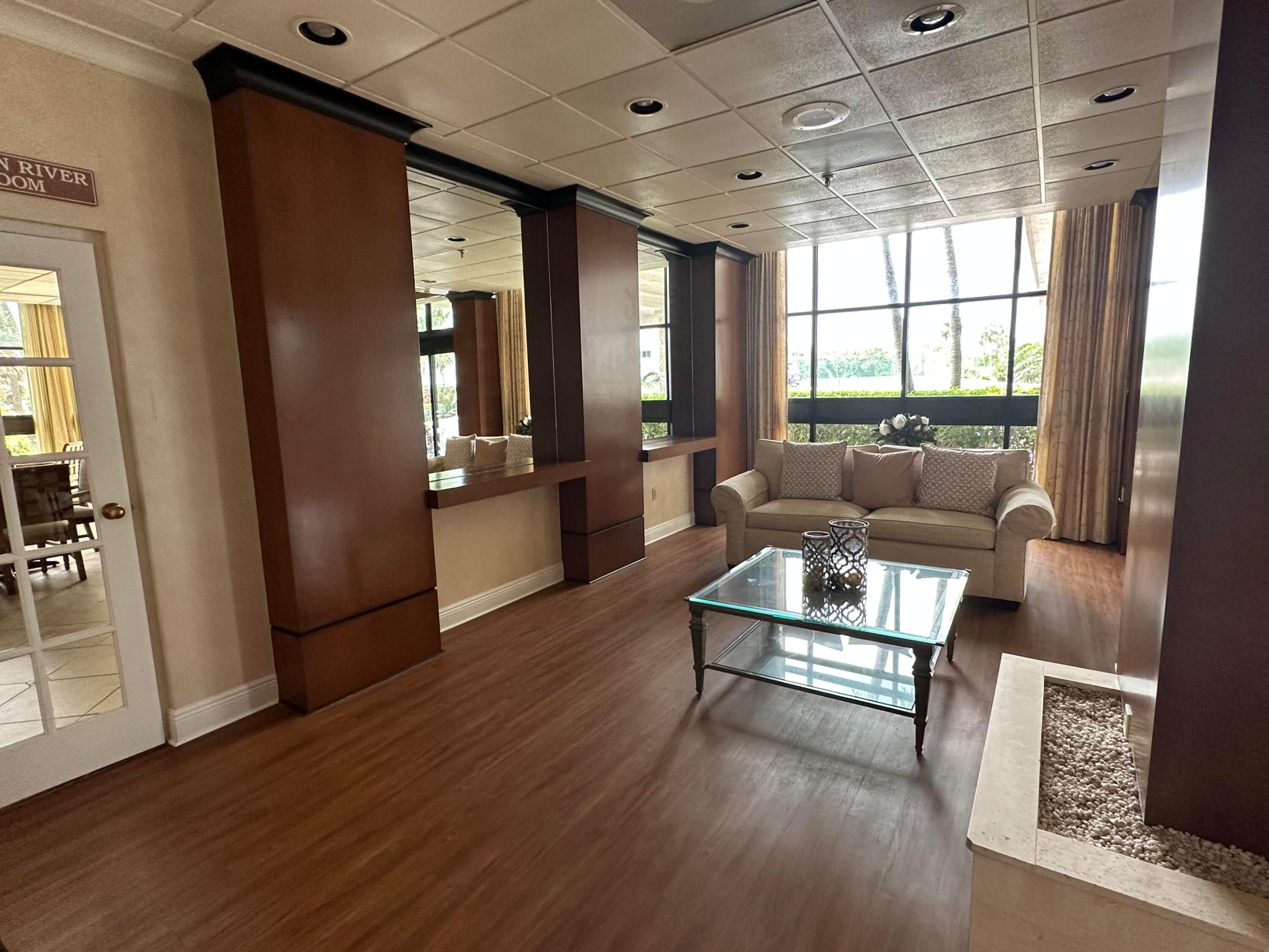 5047 N Highway A1a Ph-2 Property Photo 5