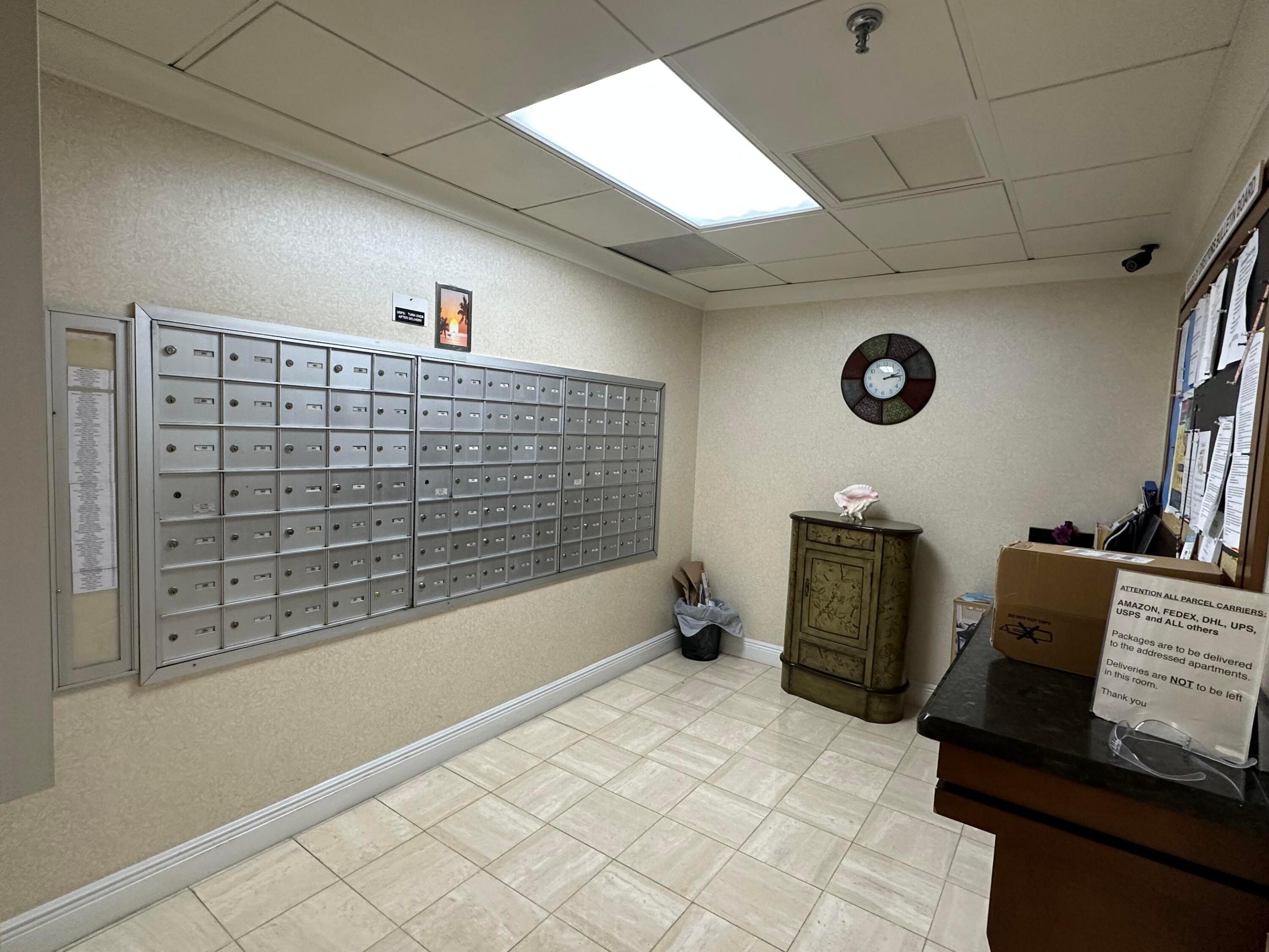 5047 N Highway A1a Ph-2 Property Photo 7
