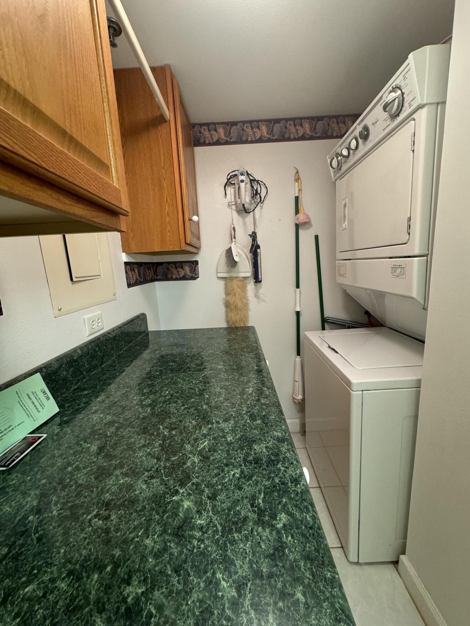 5047 N Highway A1a Ph-2 Property Photo 26