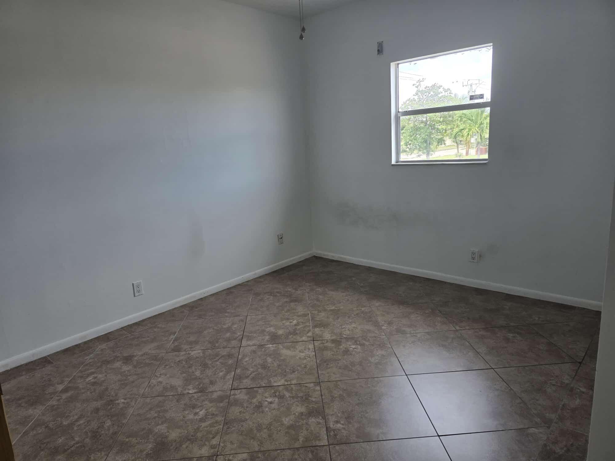 953 Se 10th Street 6d Property Photo 23