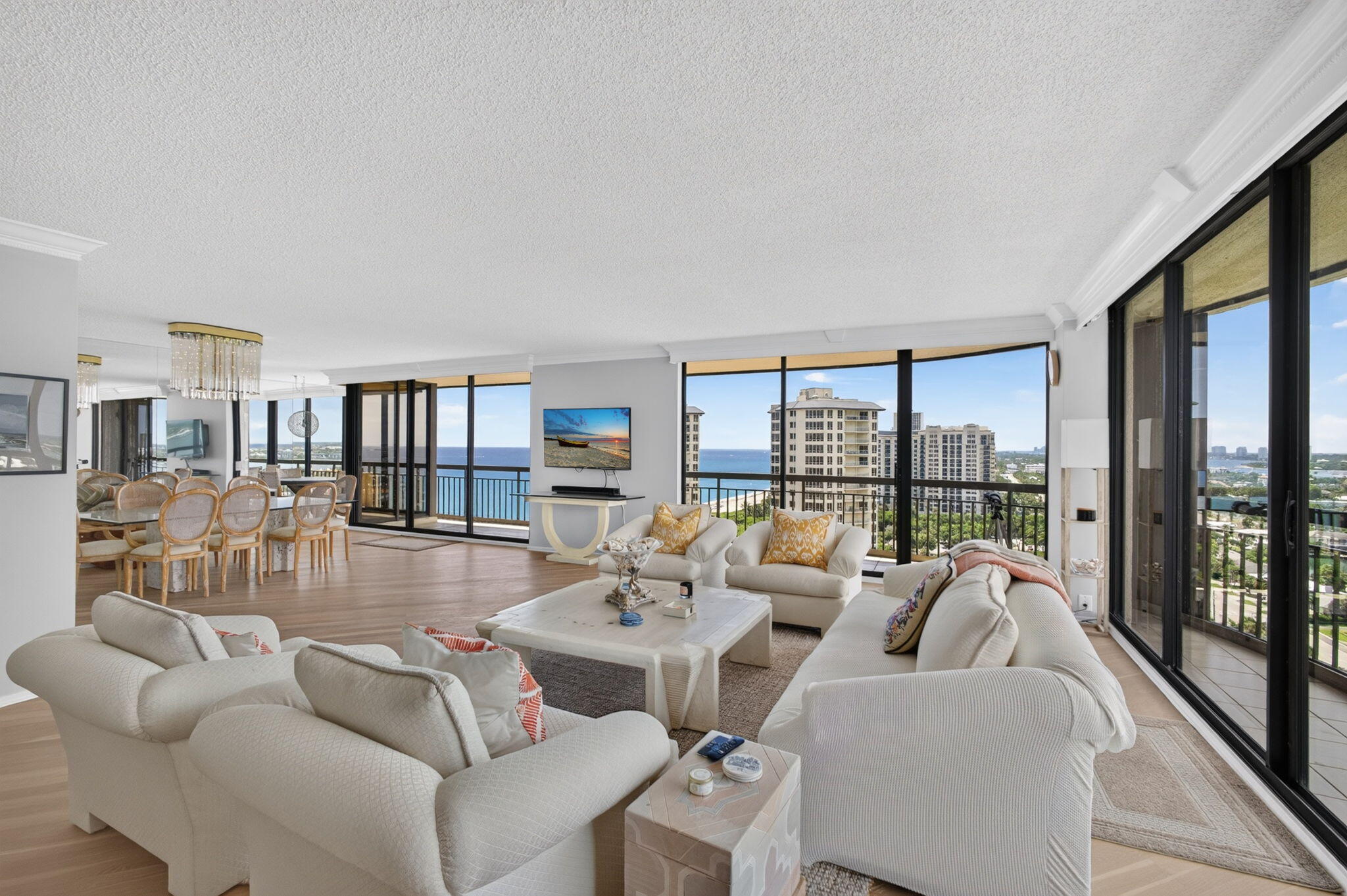 4100 N Ocean Drive 1904 Property Photo 4