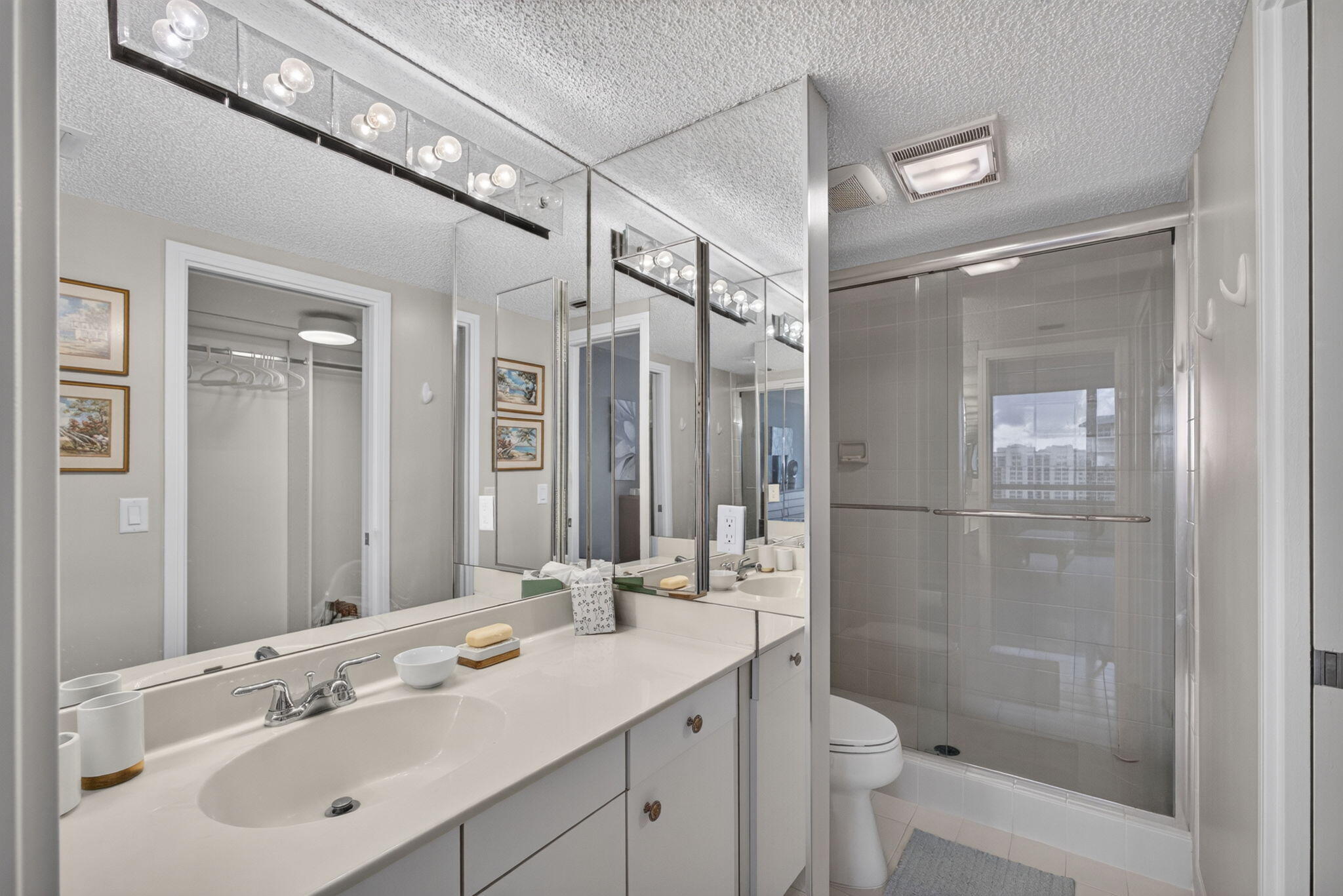 4100 N Ocean Drive 1904 Property Photo 34