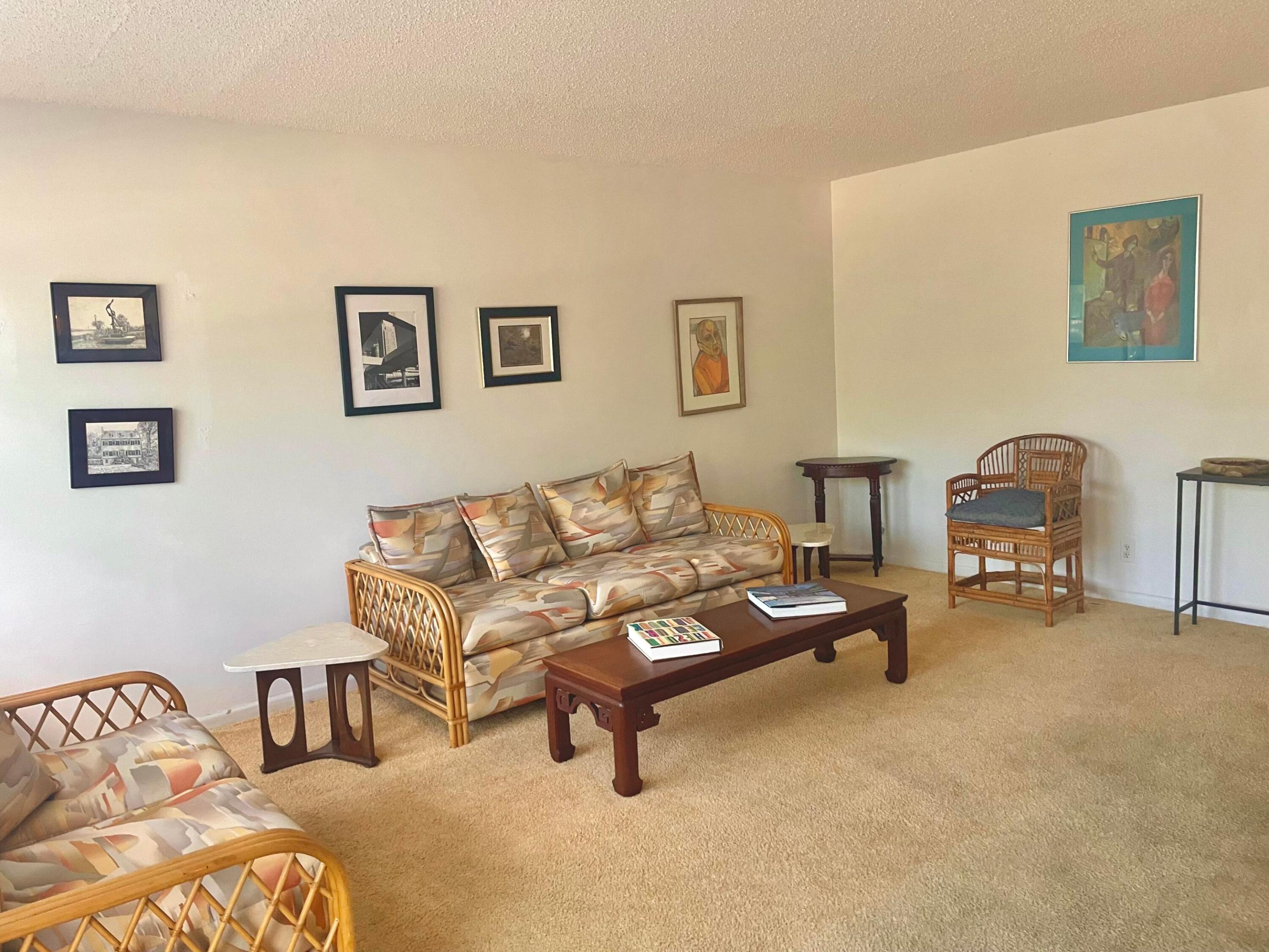 153 Keswick C Property Photo 5