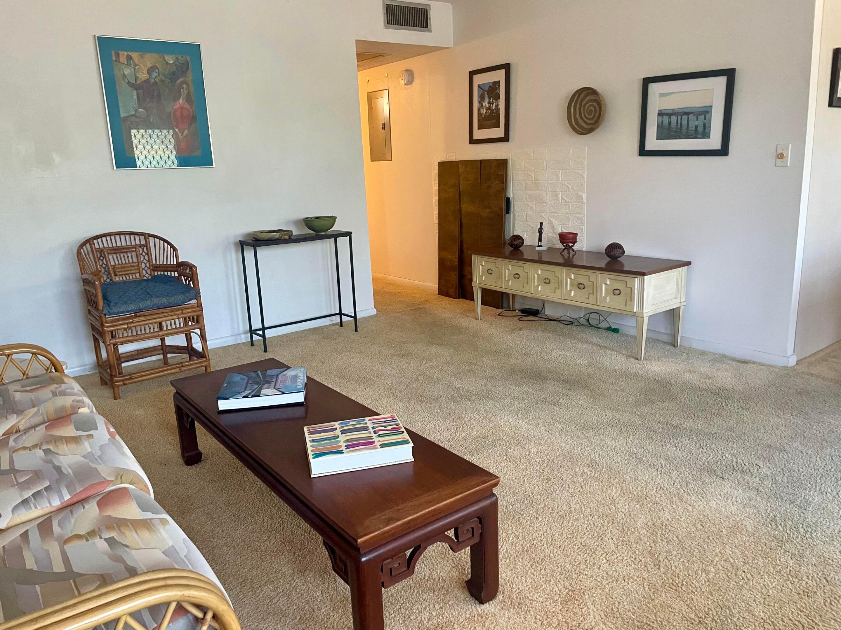 153 Keswick C Property Photo 6