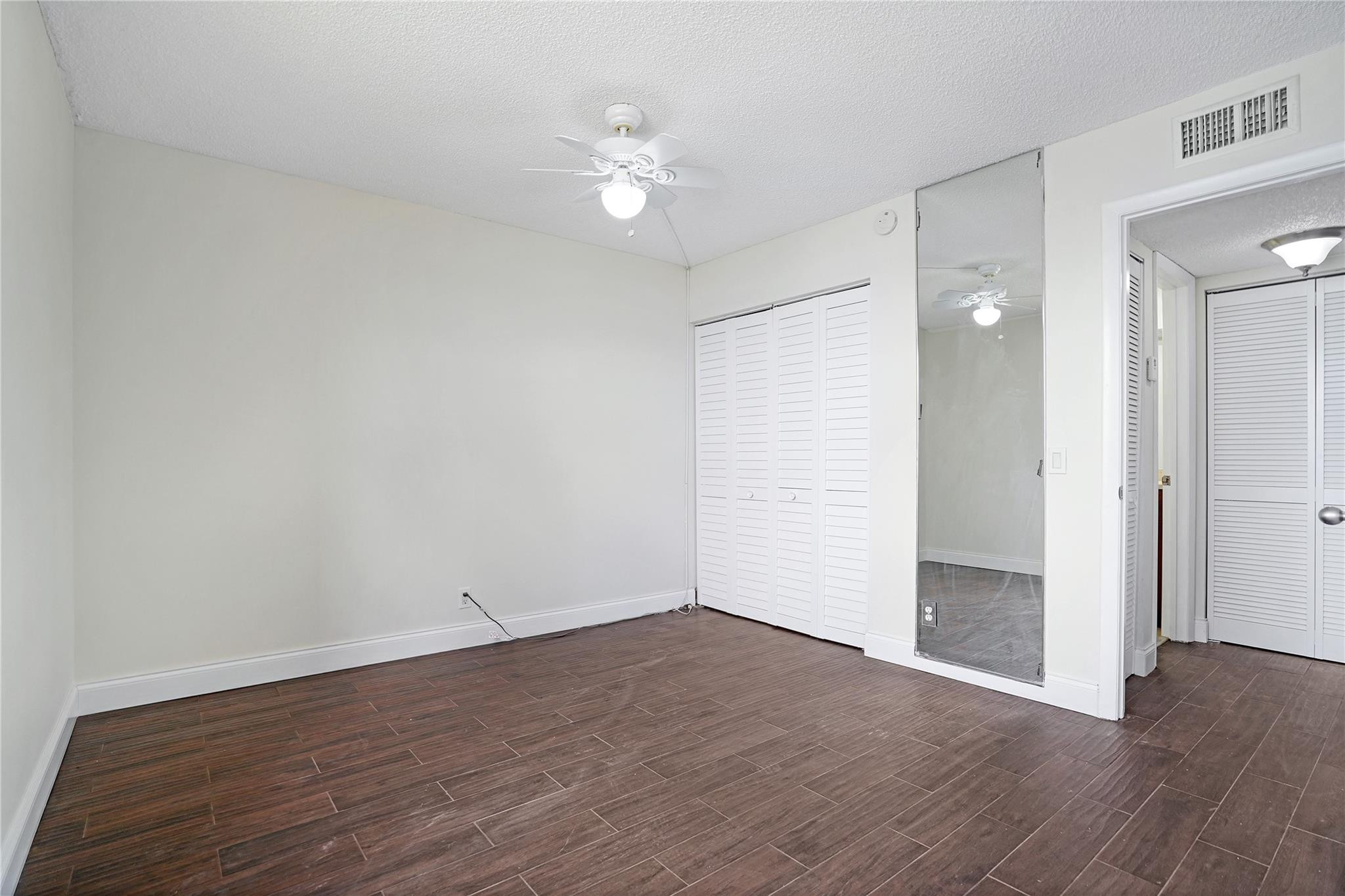109 Lake Emerald Drive 110 Property Photo 25