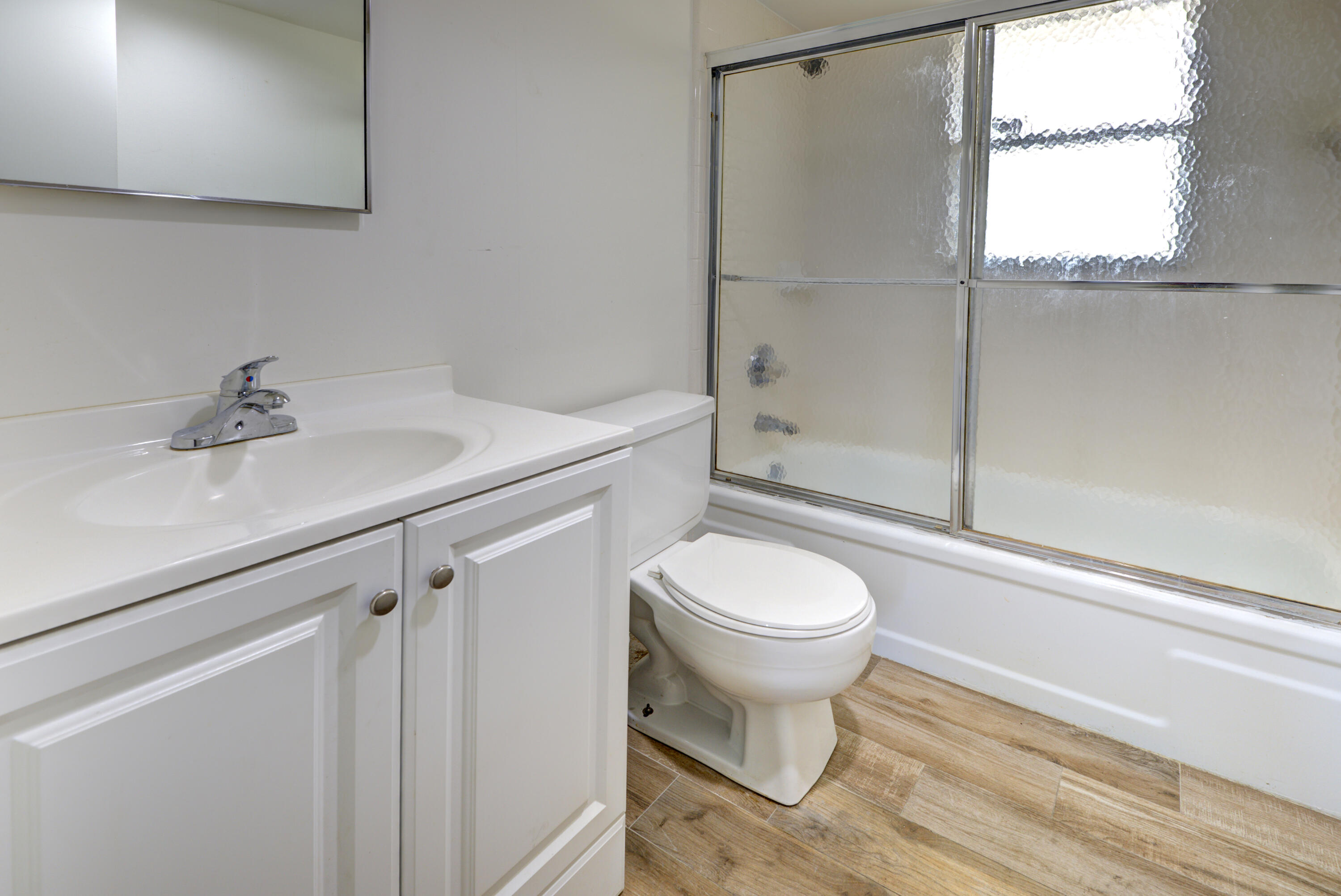 420 Se 2nd Avenue 23 Property Photo 8