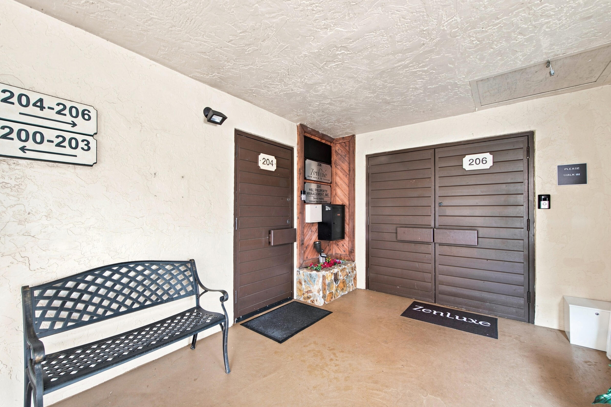 1881 N University Drive 204 Property Photo 6