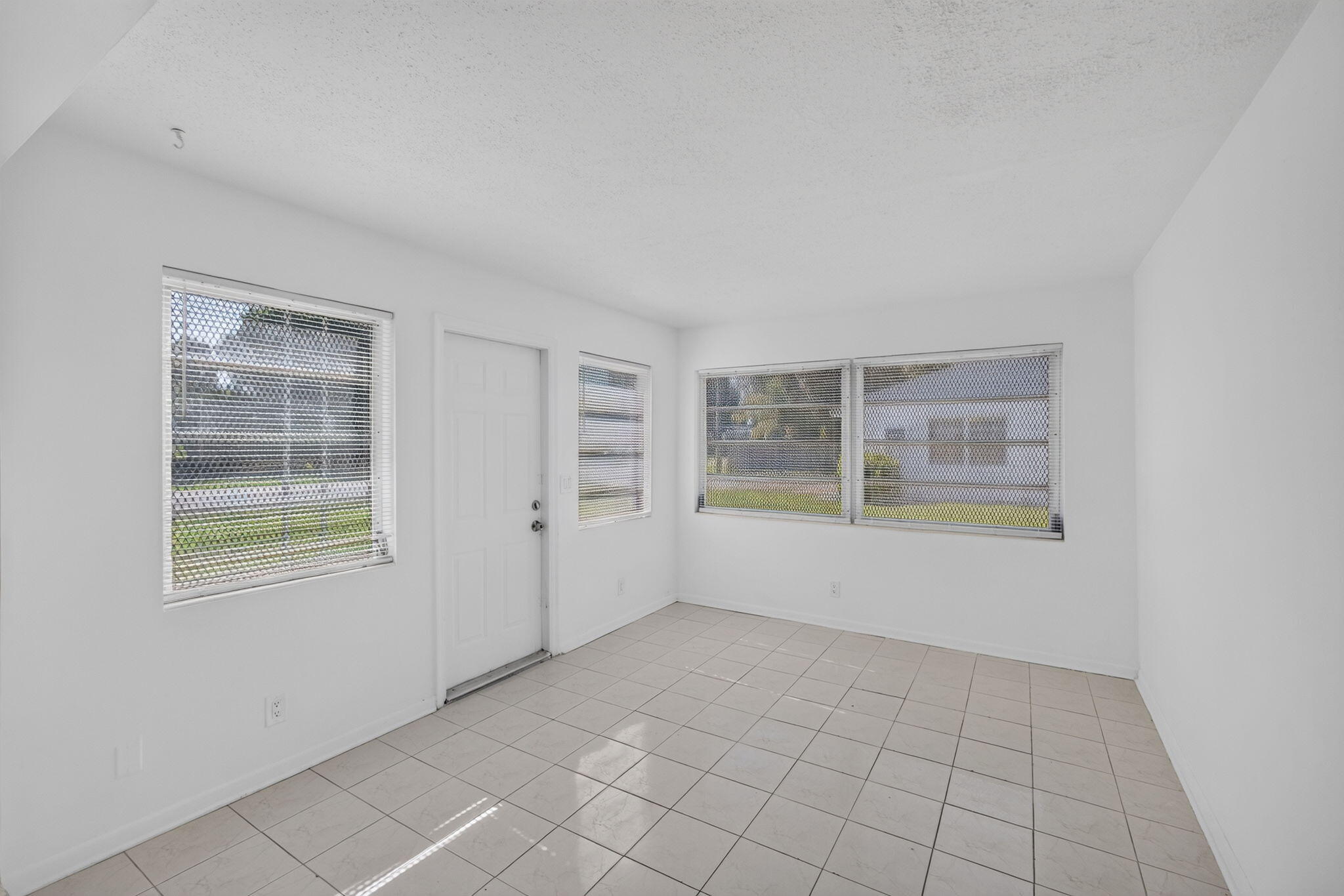 304 Cypress Drive Property Photo 16