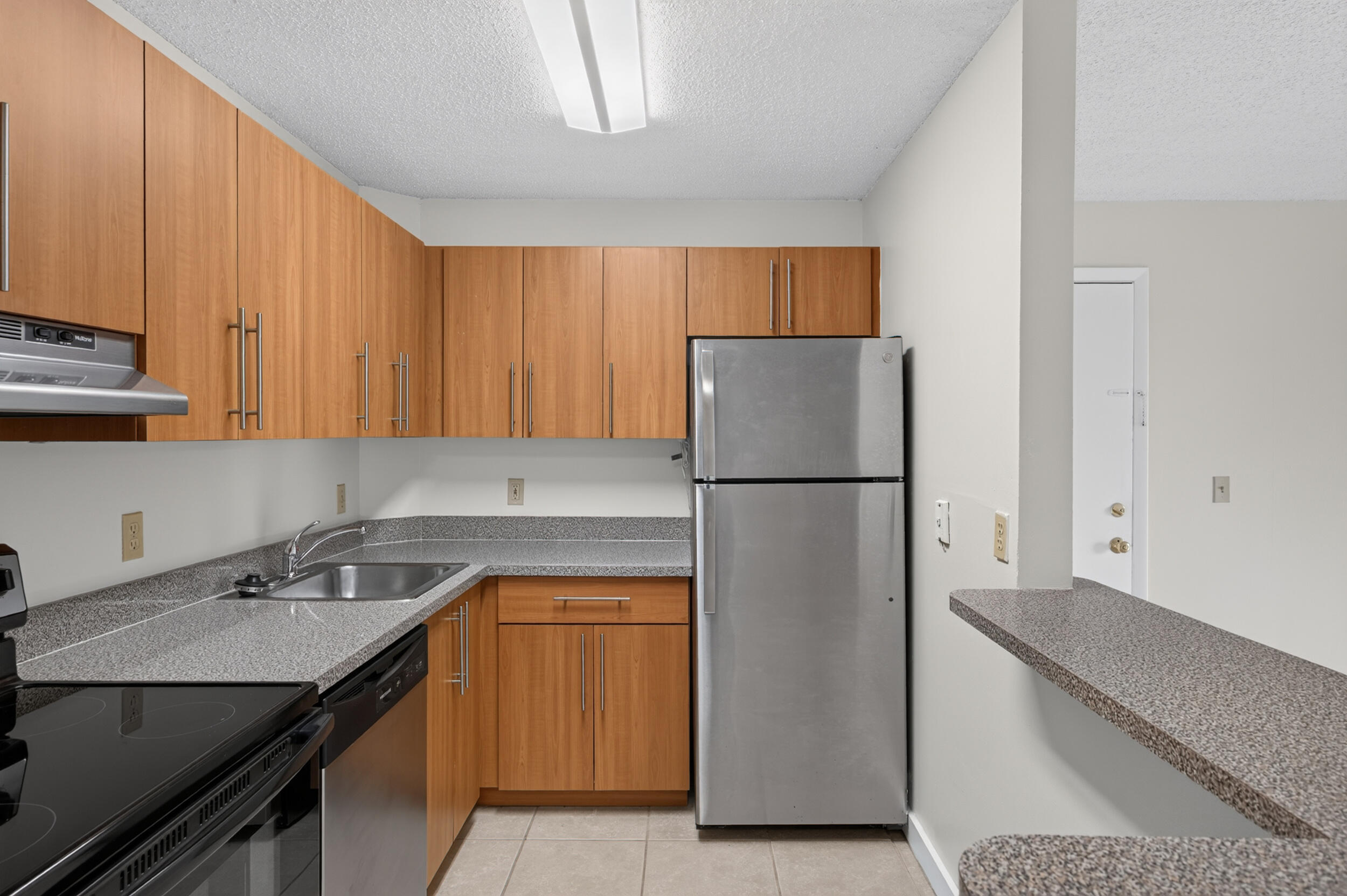 10717 E Cleary Boulevard E 106 Property Photo 13
