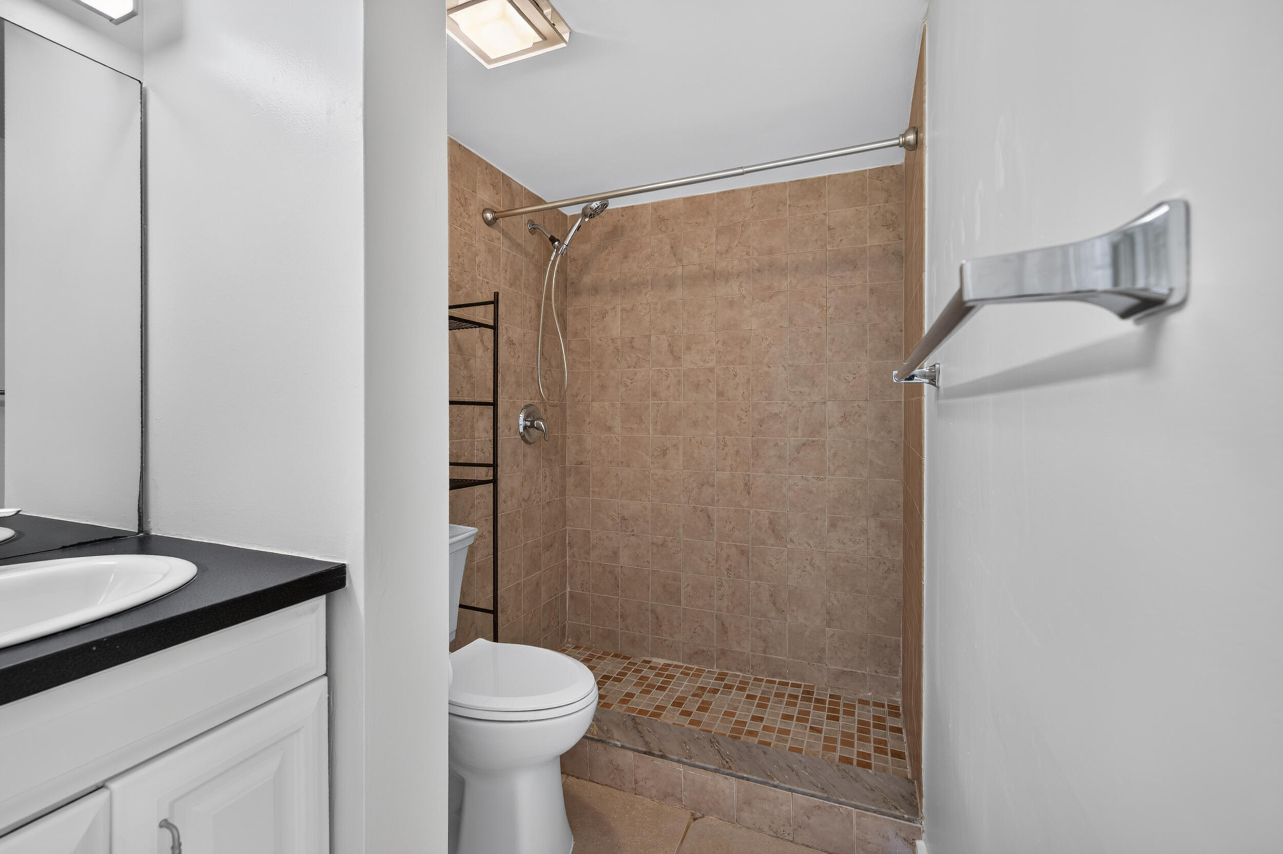 10717 E Cleary Boulevard E 106 Property Photo 19