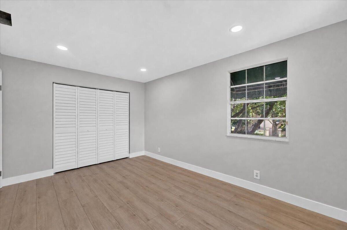 6611 Via Regina Property Photo 20