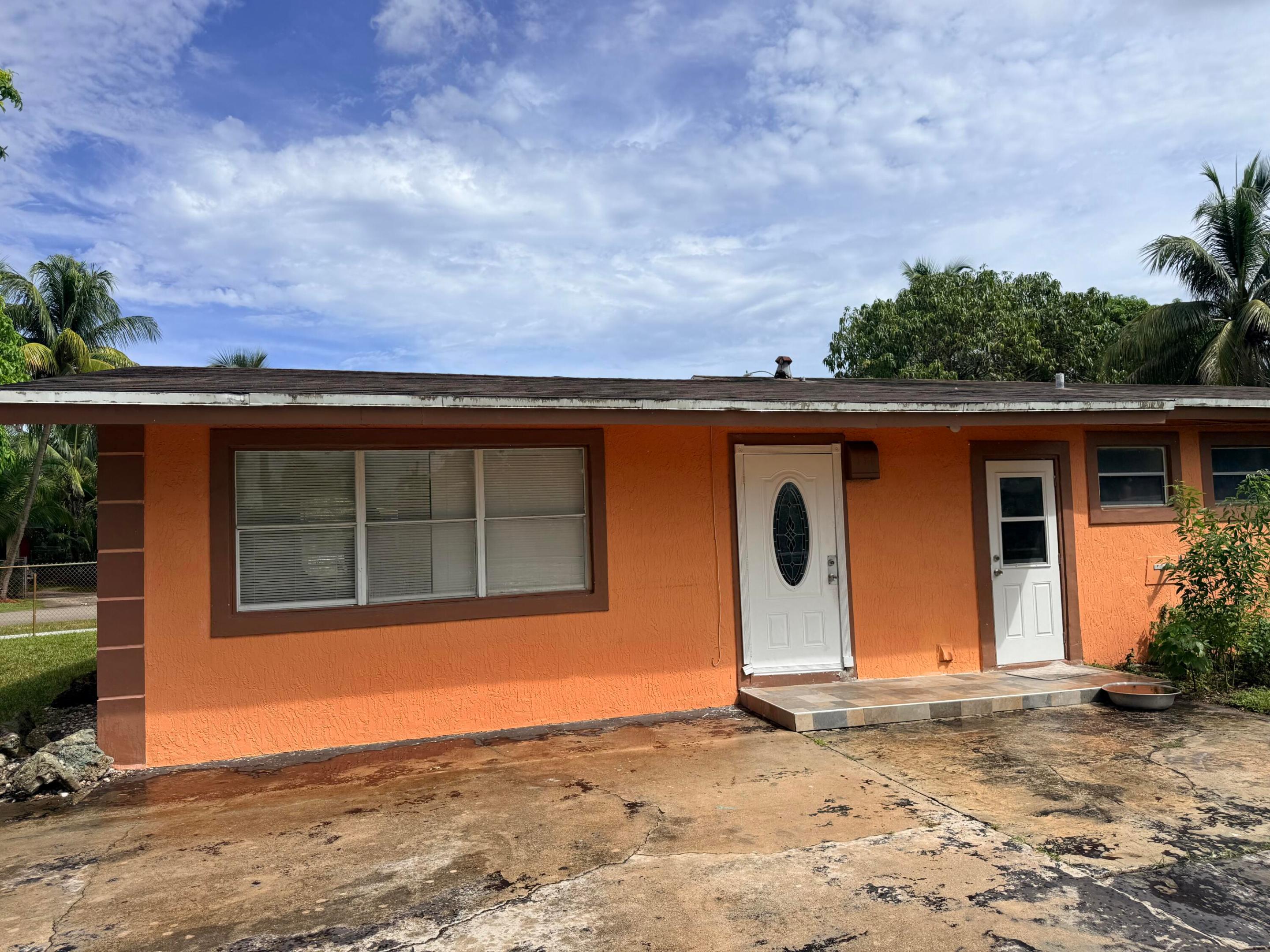 1643 Nw 11th Avenue Property Photo 13