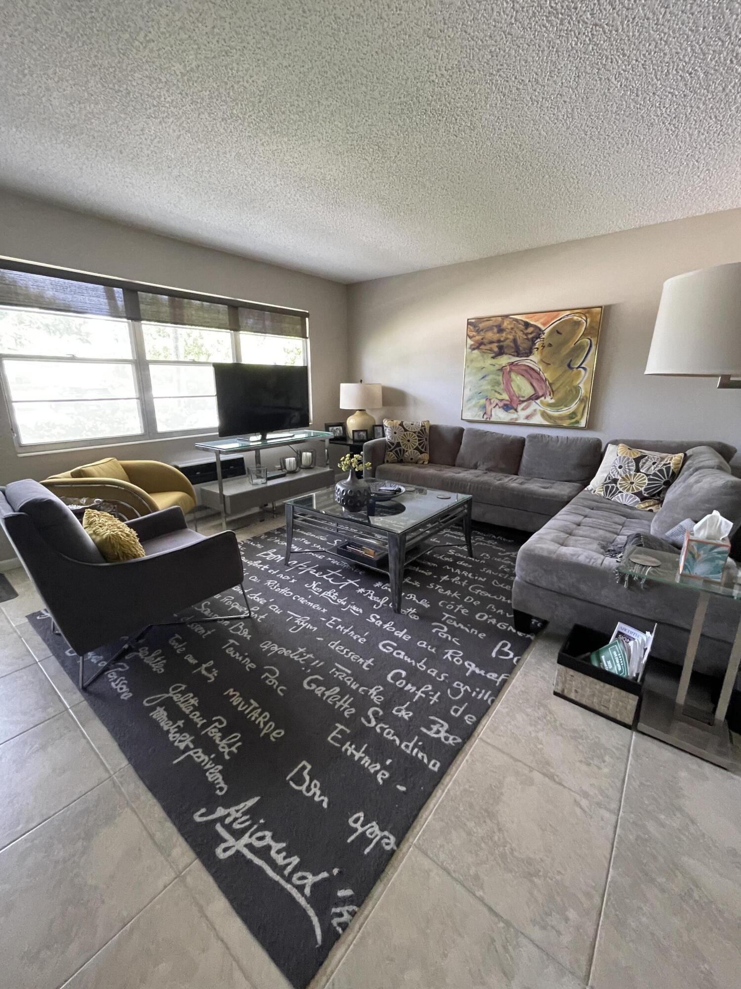 24 OAKRIDGE C 24 Property Photo 1