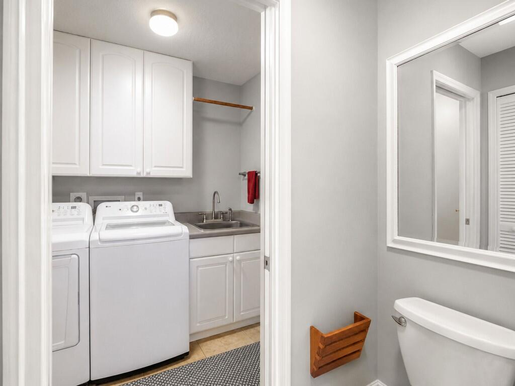 3555 3rd Place Sw Property Photo 14