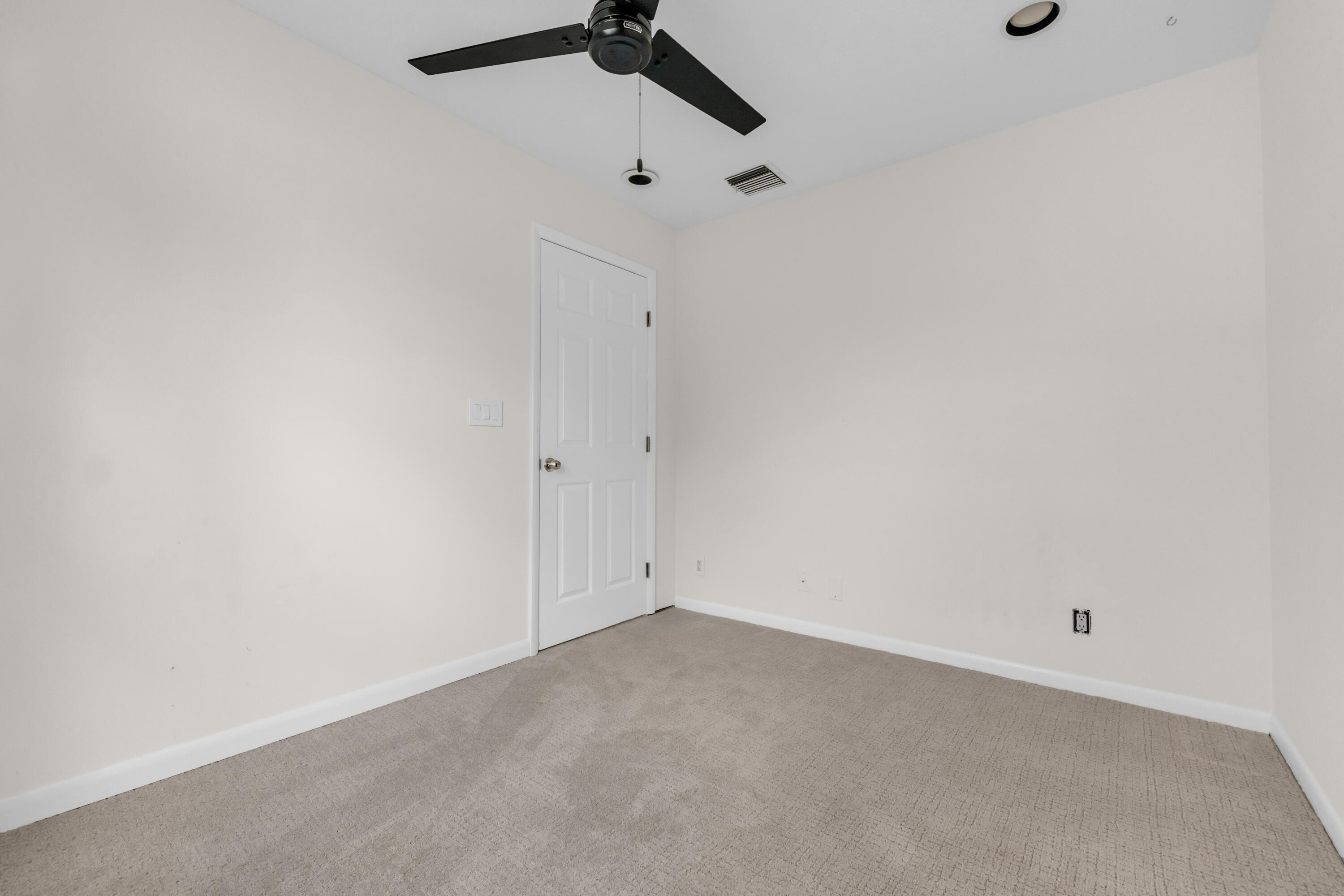 23330 Torre Circle Property Photo 25