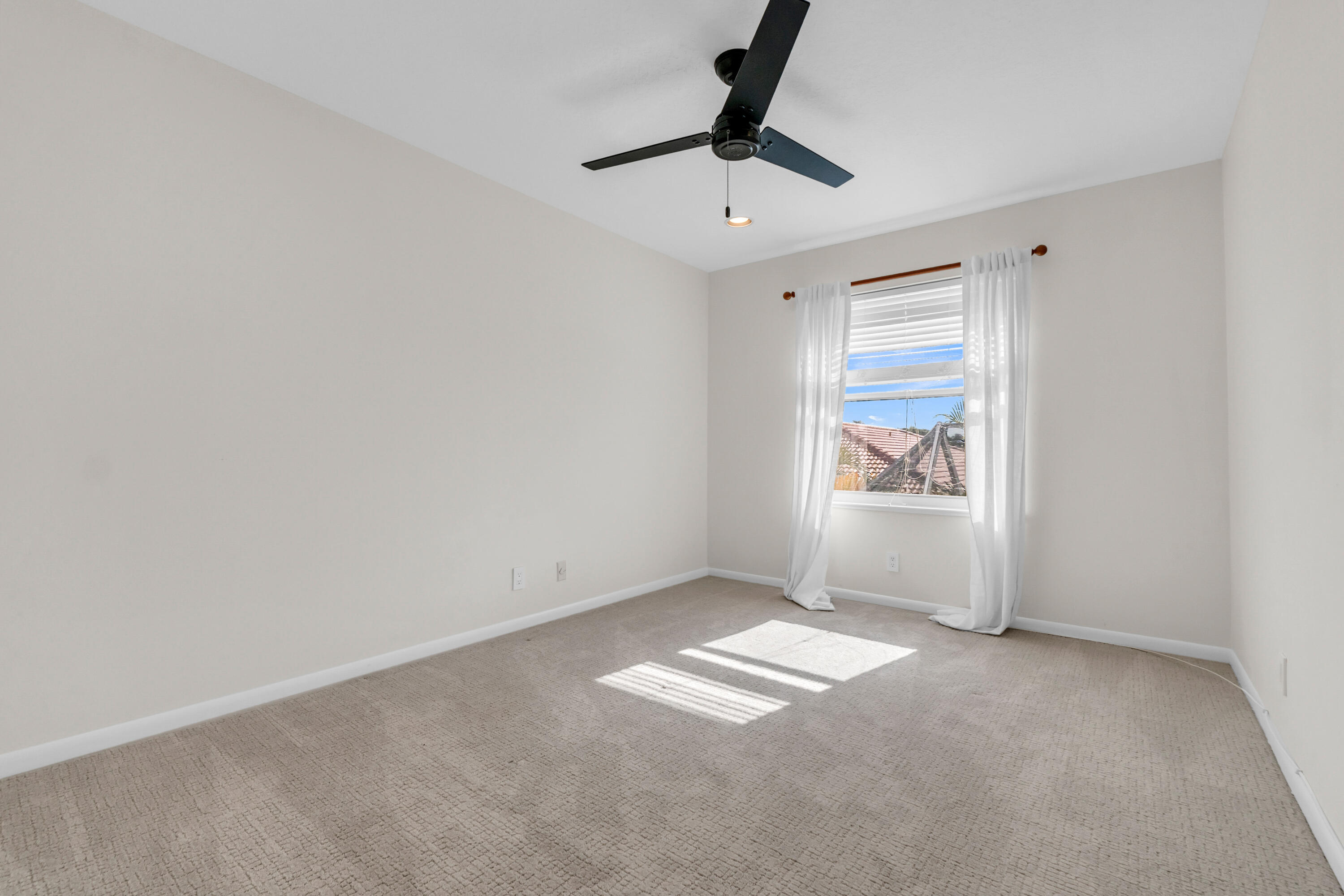 23330 Torre Circle Property Photo 28