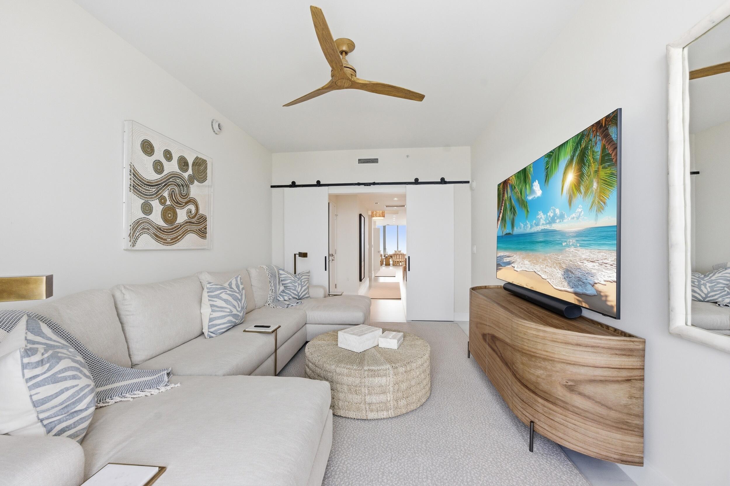 3100 N Ocean Drive P-ph4 Property Photo 17