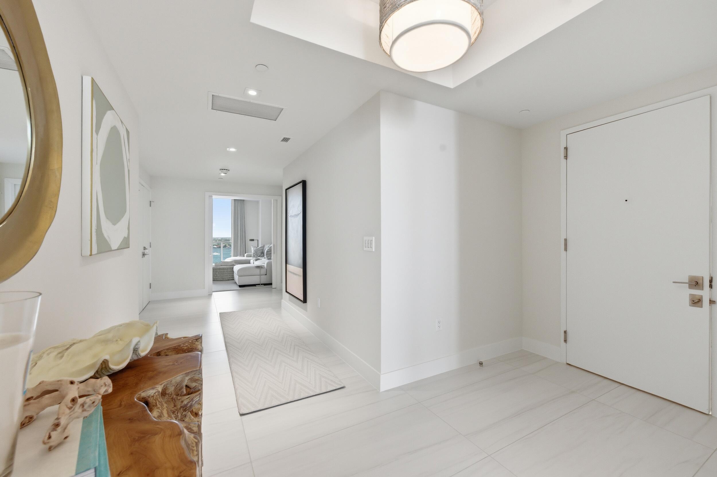 3100 N Ocean Drive P-ph4 Property Photo 29