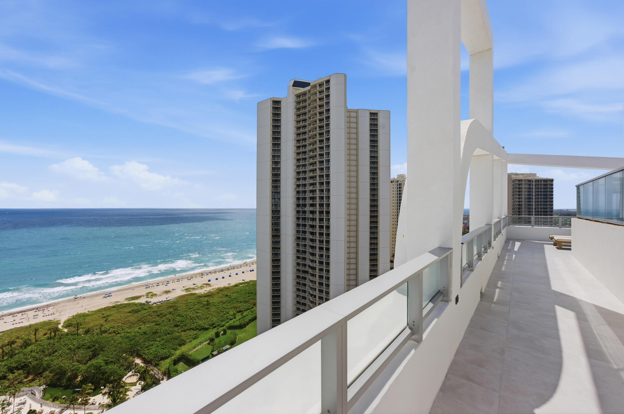 3100 N Ocean Drive P-ph4 Property Photo 45