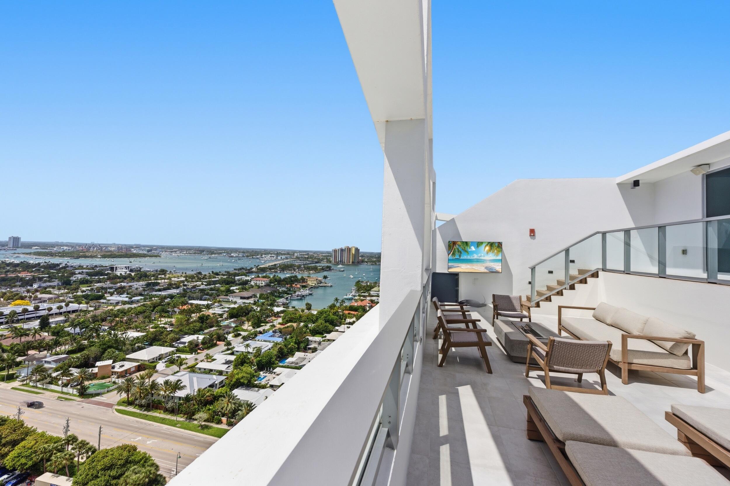 3100 N Ocean Drive P-ph4 Property Photo 49