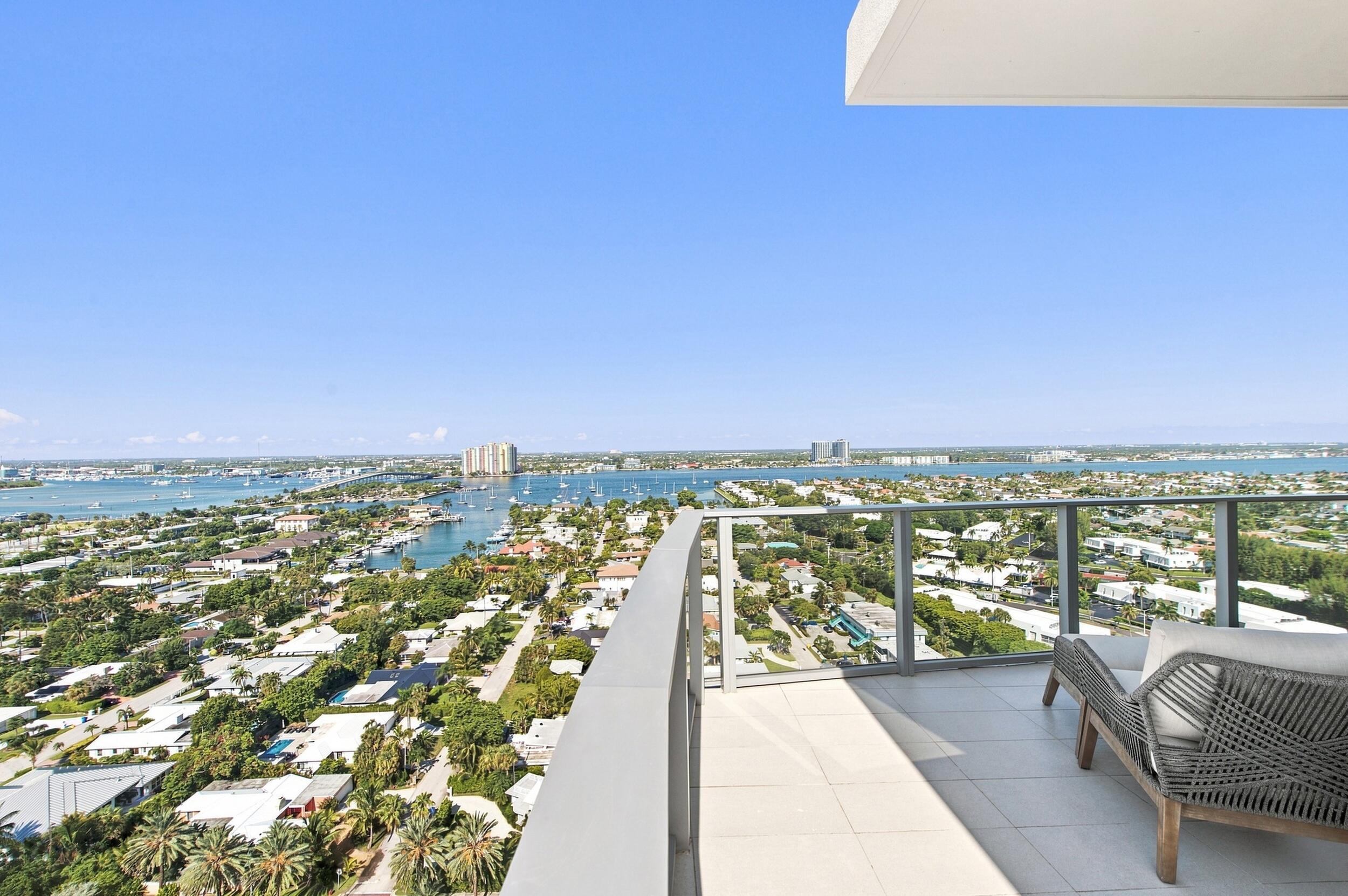 3100 N Ocean Drive P-ph4 Property Photo 50