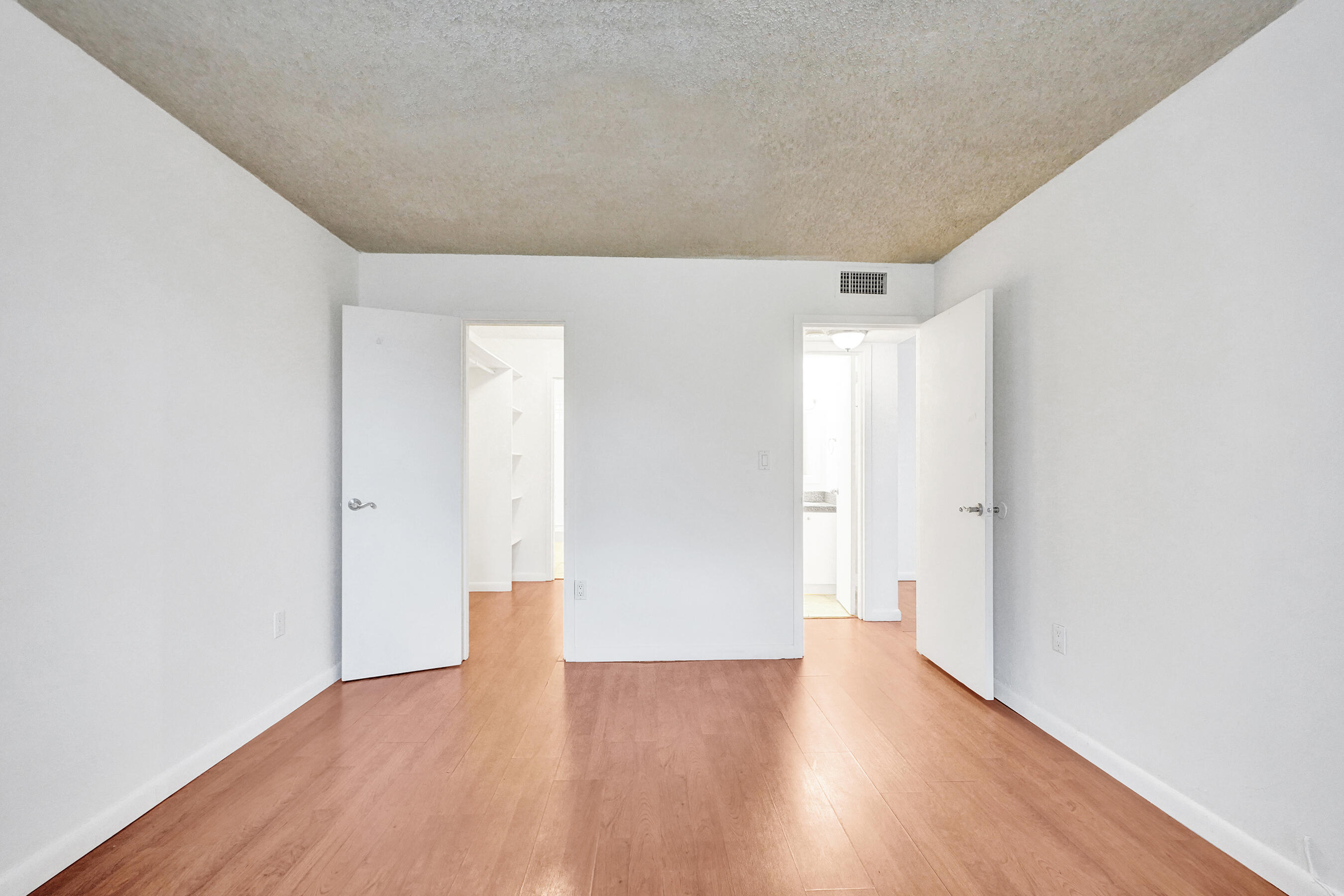1805 Sans Souci Boulevard 421 Property Photo 16